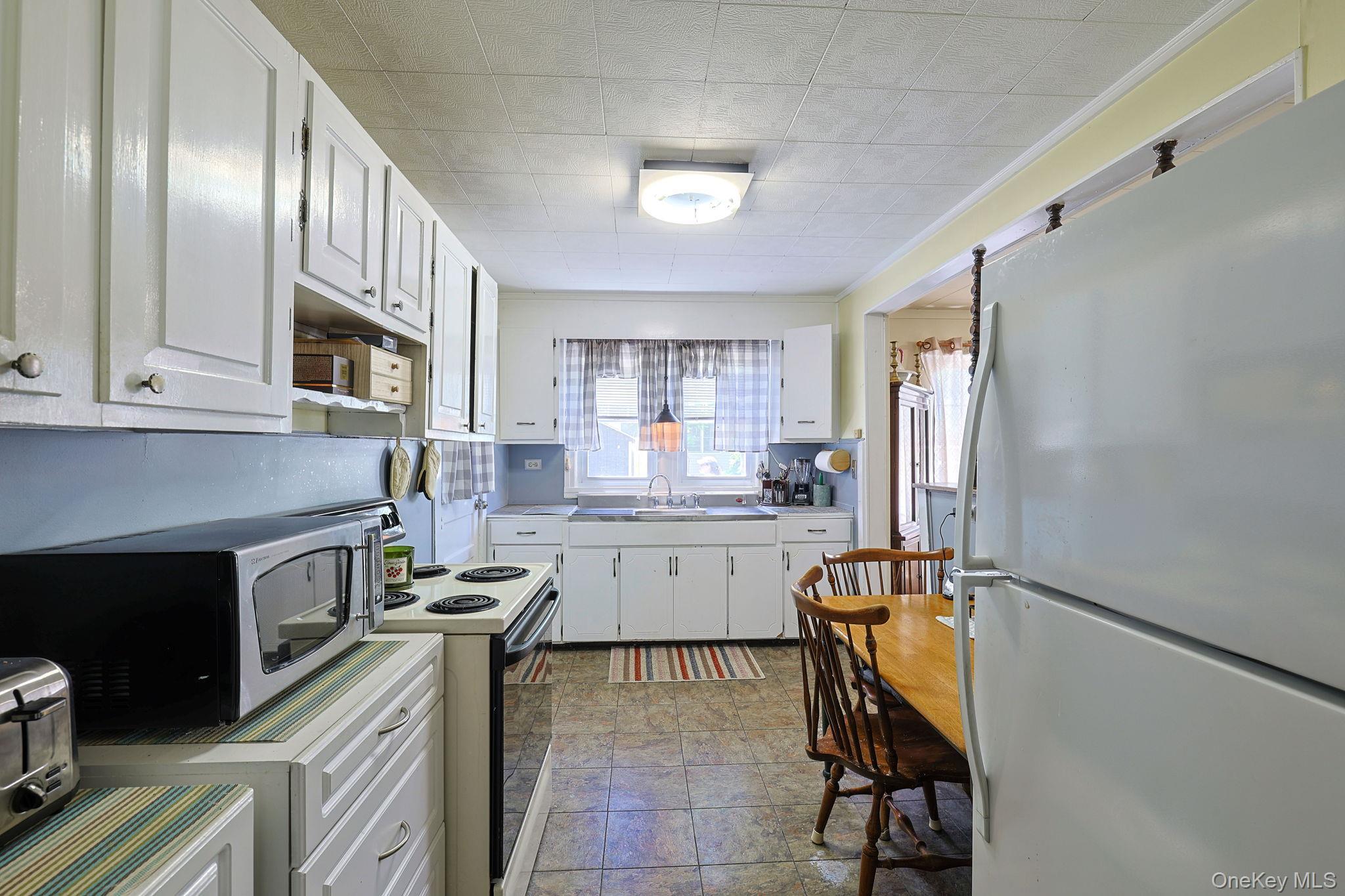 Single Family Algernon Street Orange County, NY 12518, MLS-1012659-10