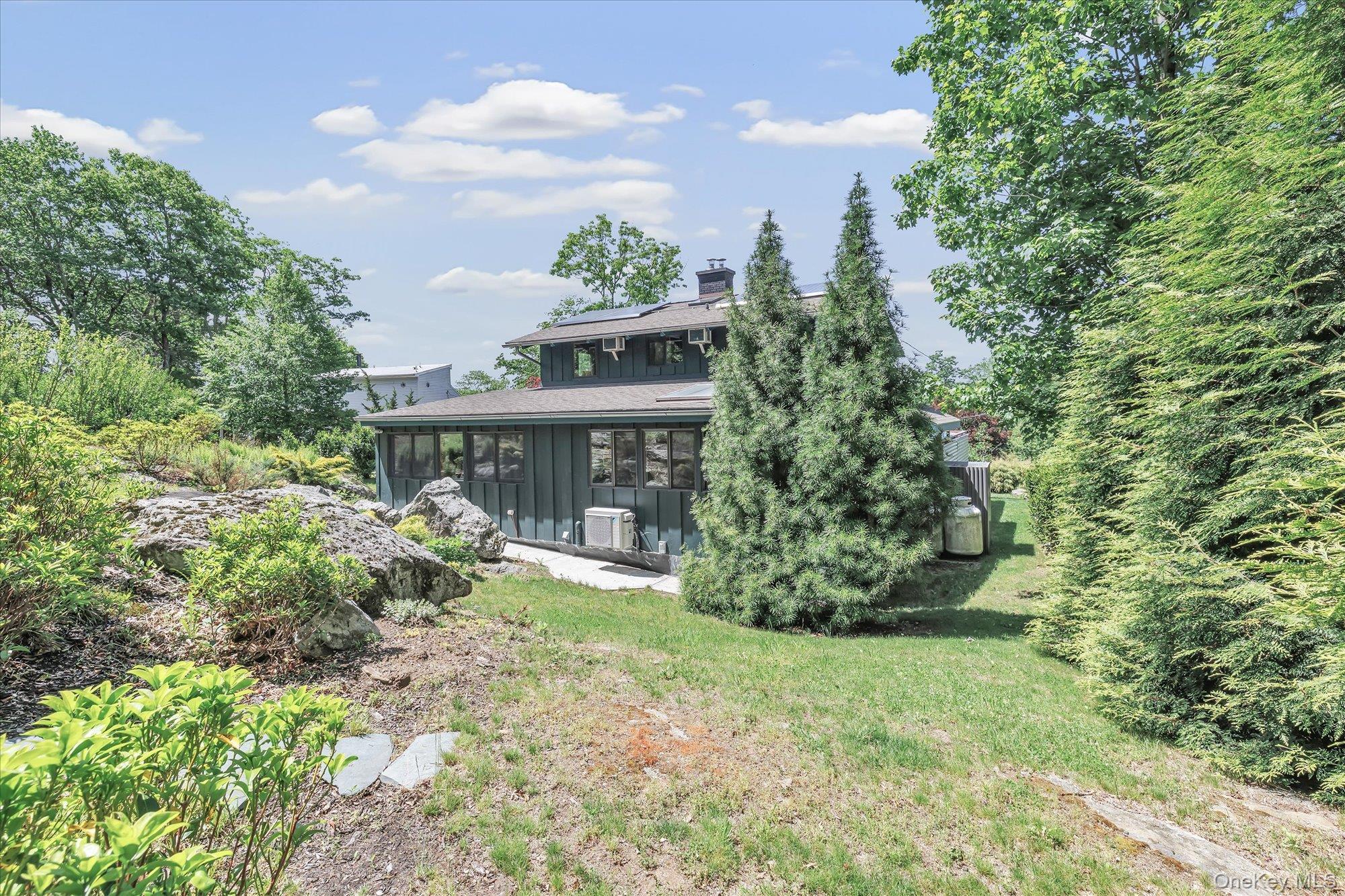 Single Family Carol  Out Of Area, NY 06810, MLS-1012664-4