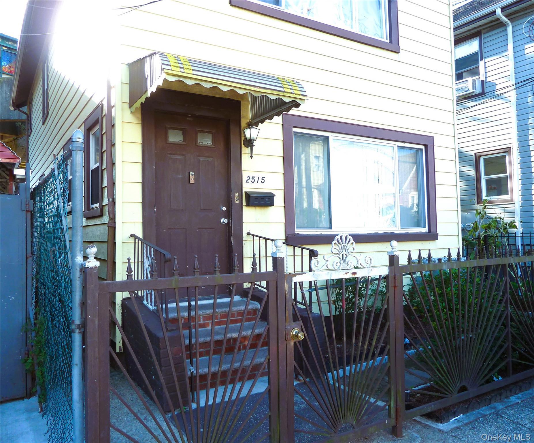 Single Family Far Rockaway Boulevard Queens, NY 11691, MLS-1012665-2
