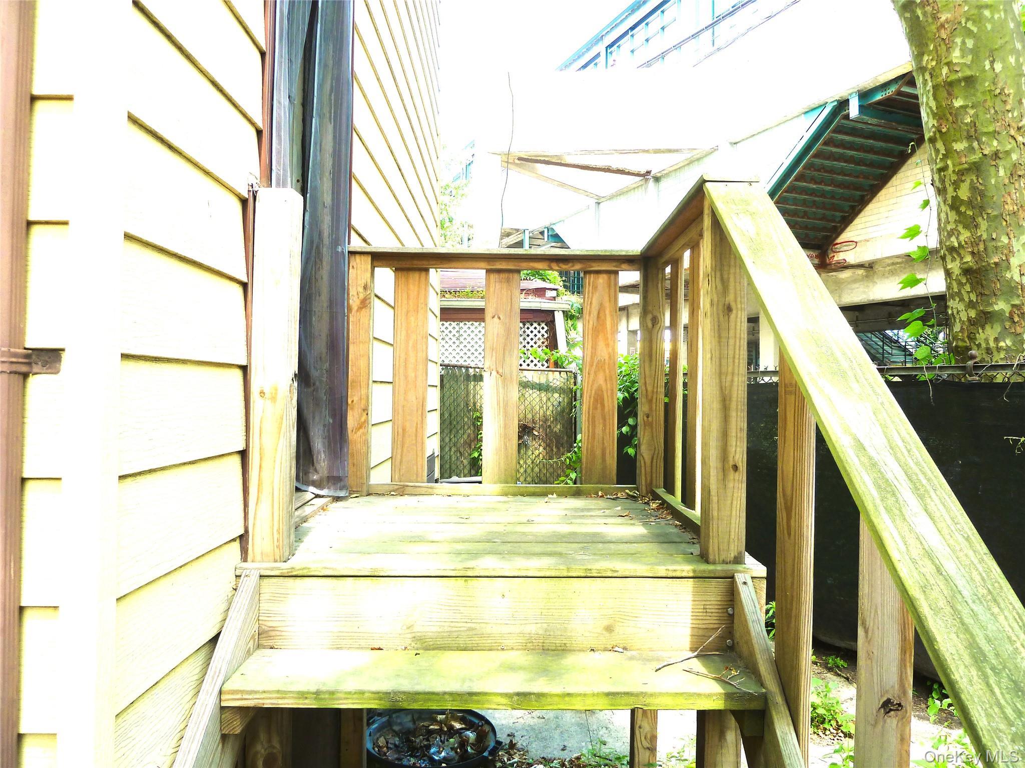 Single Family Far Rockaway Boulevard Queens, NY 11691, MLS-1012665-20