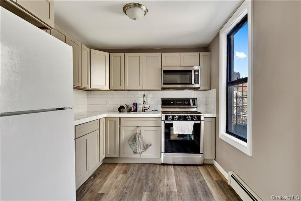 Single Family Park Hill Avenue  Westchester County, NY 10701, MLS-1012696-11