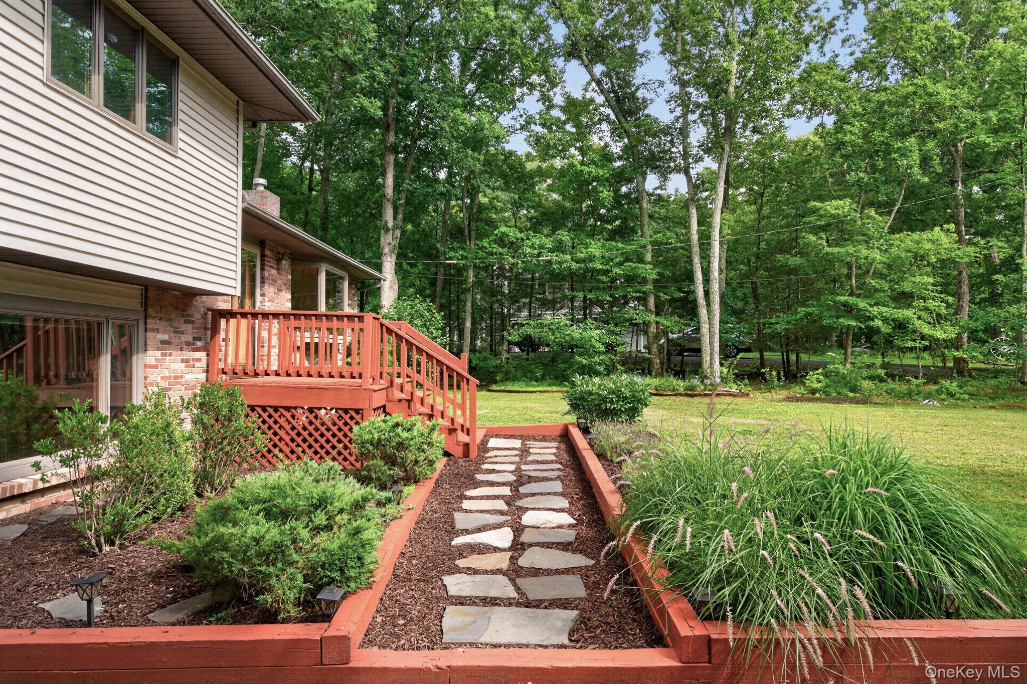 Single Family Mary Lou Lane Ulster County, NY 12481, MLS-1012706-4