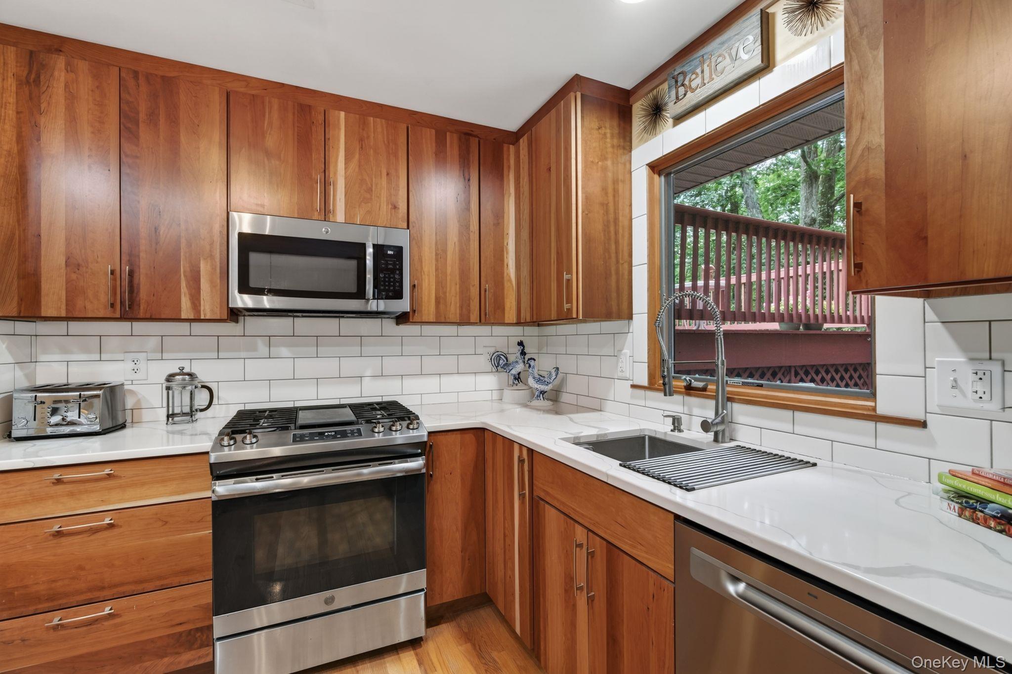 Single Family Mary Lou Lane Ulster County, NY 12481, MLS-1012706-7