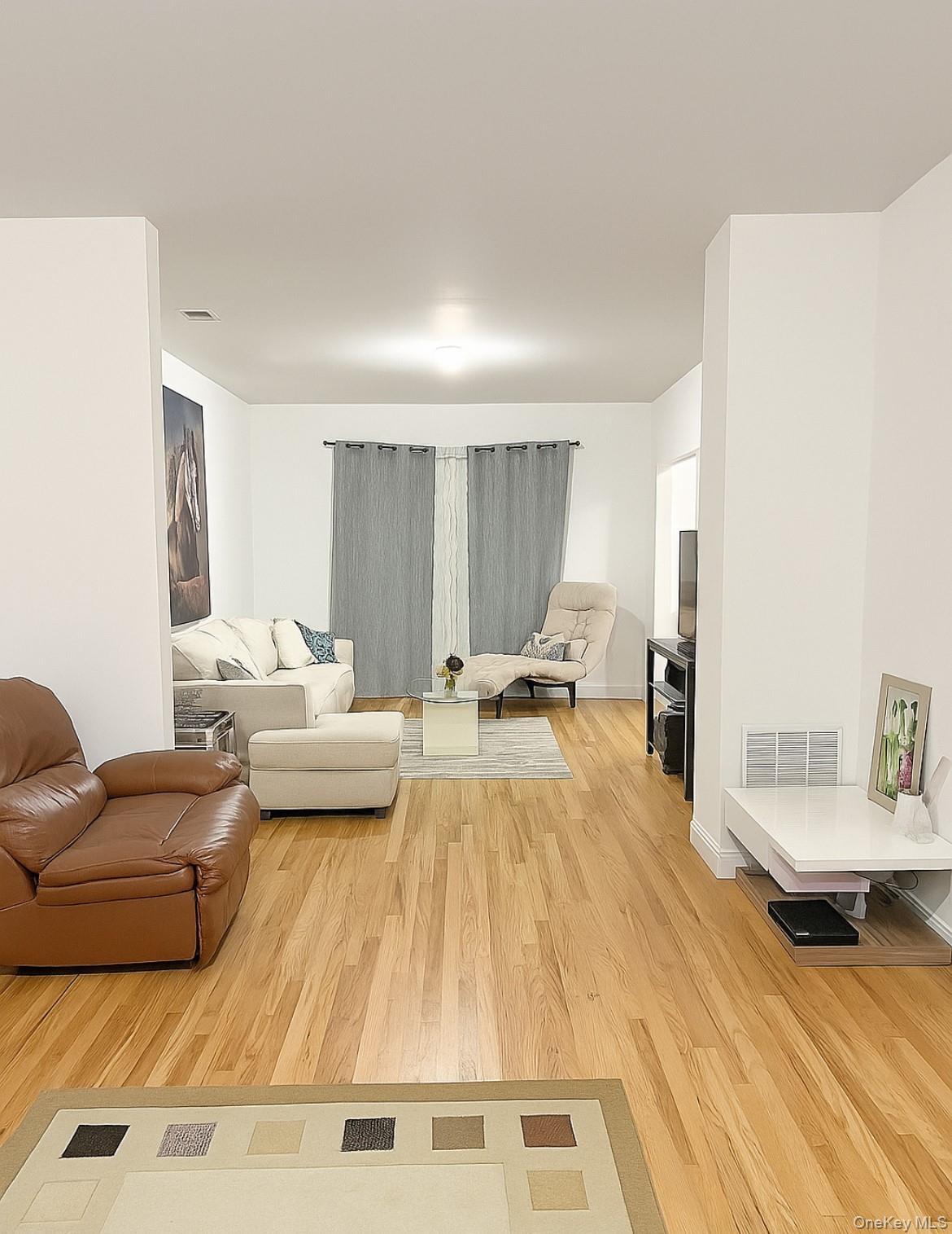 Single Family Winfield Davis Drive Suffolk County, NY 11727, MLS-1012718-9