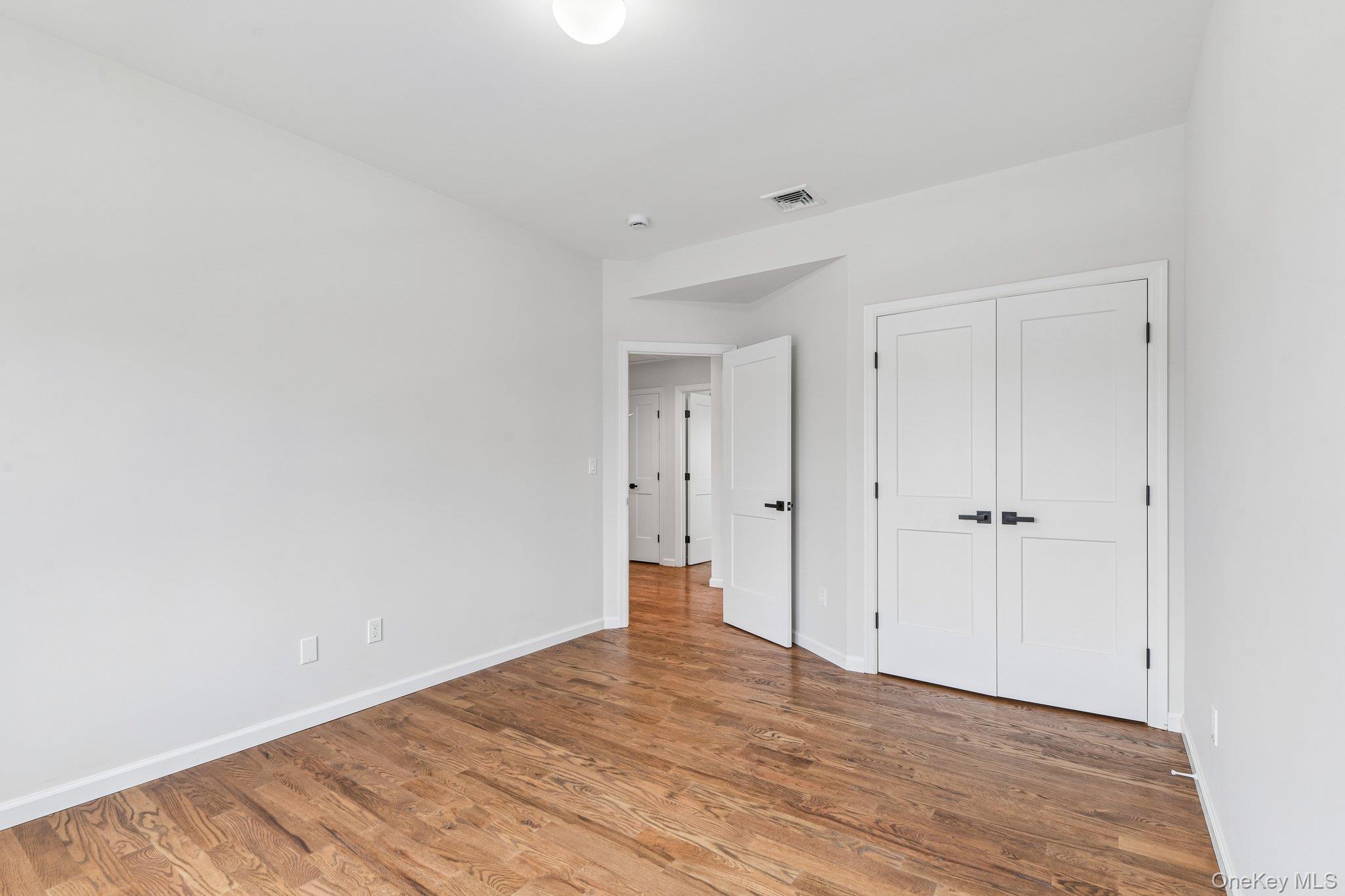 Single Family Scudder Avenue  Suffolk County, NY 11726, MLS-1012878-17