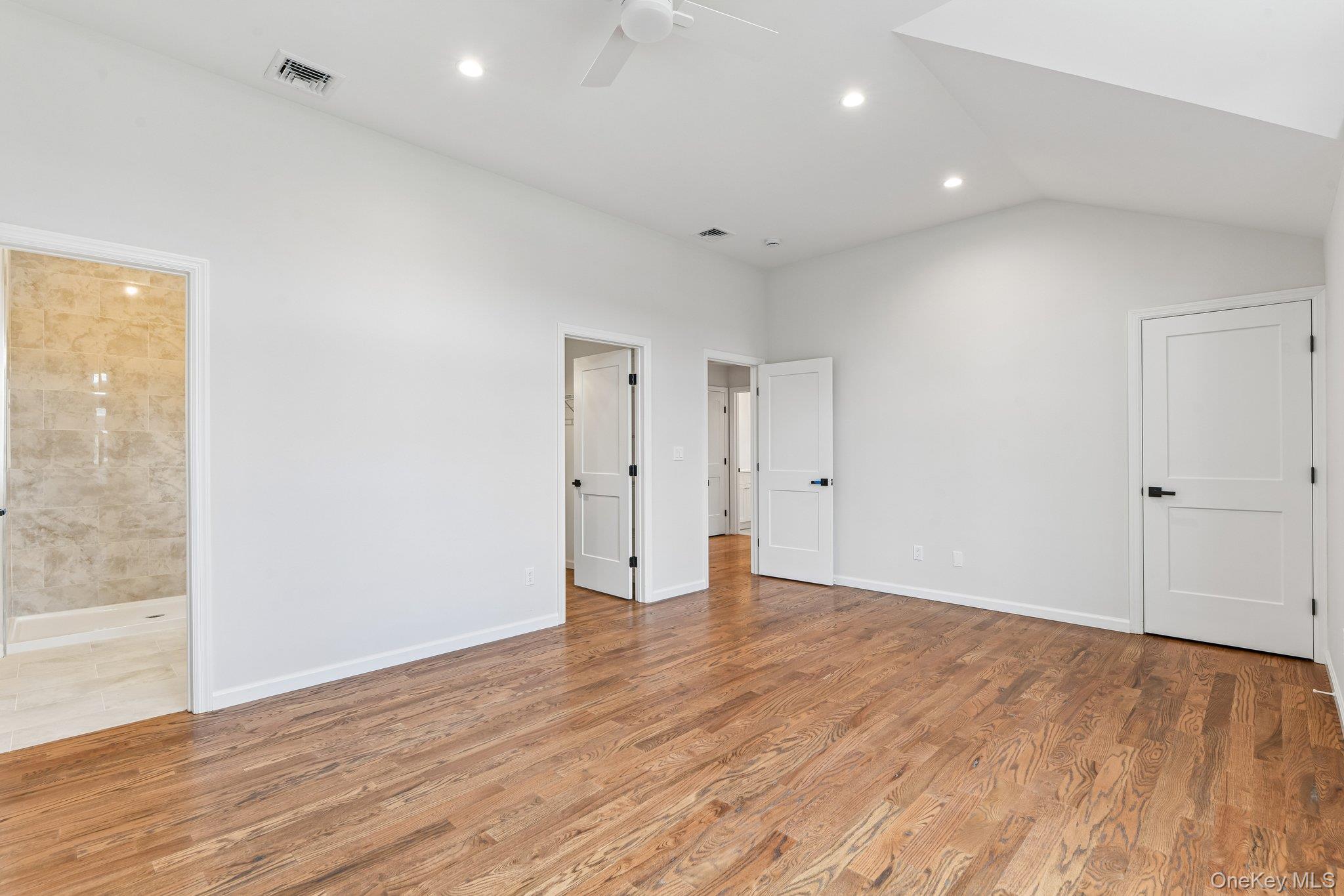 Single Family Scudder Avenue  Suffolk County, NY 11726, MLS-1012878-24