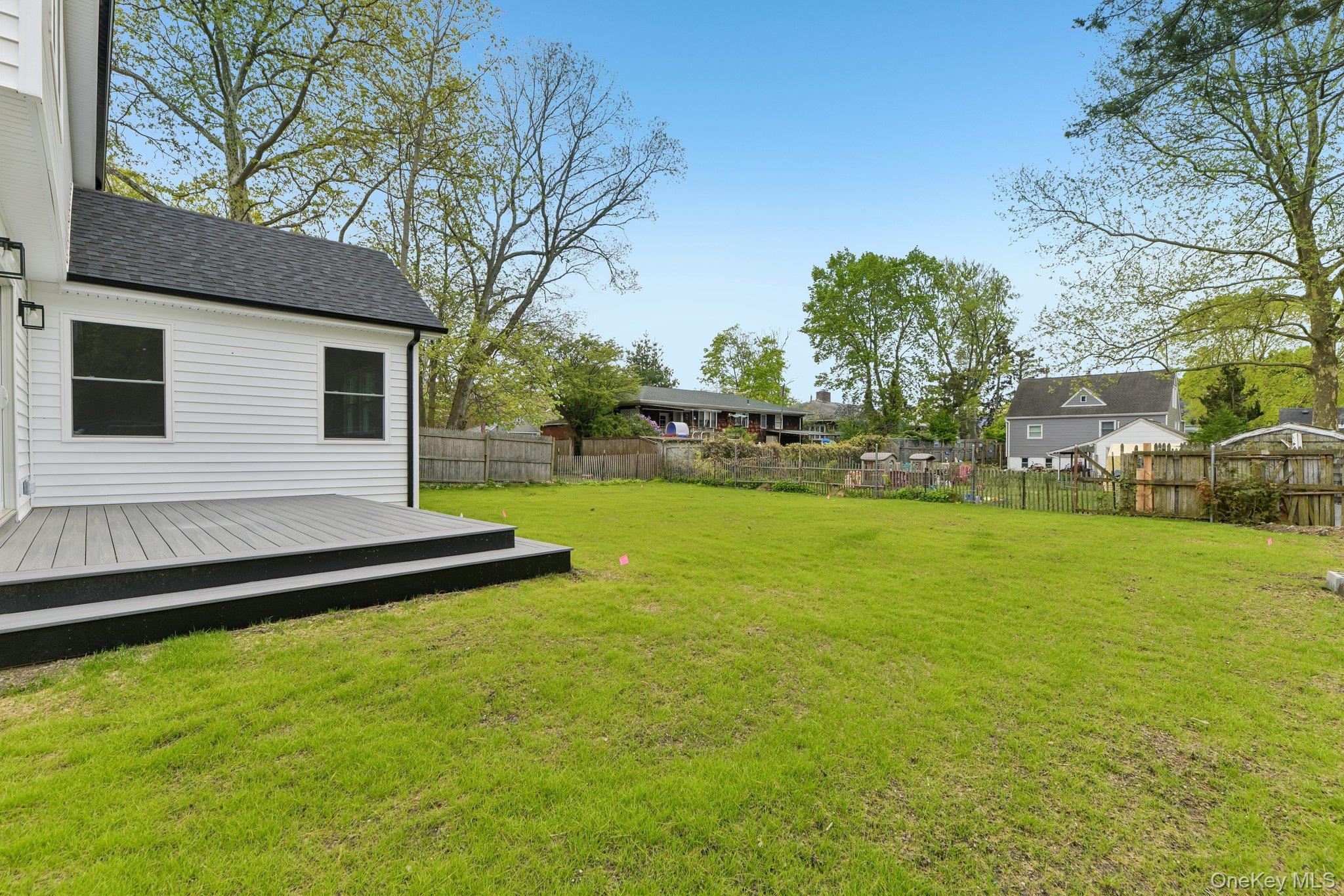 Single Family Scudder Avenue  Suffolk County, NY 11726, MLS-1012878-29