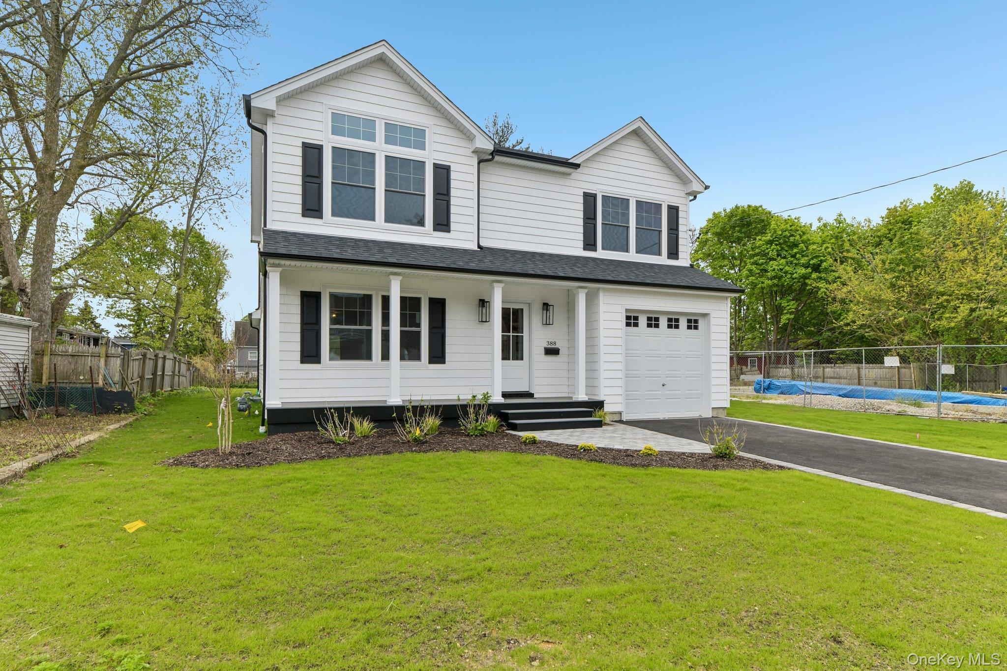Single Family Scudder Avenue  Suffolk County, NY 11726, MLS-1012878-3