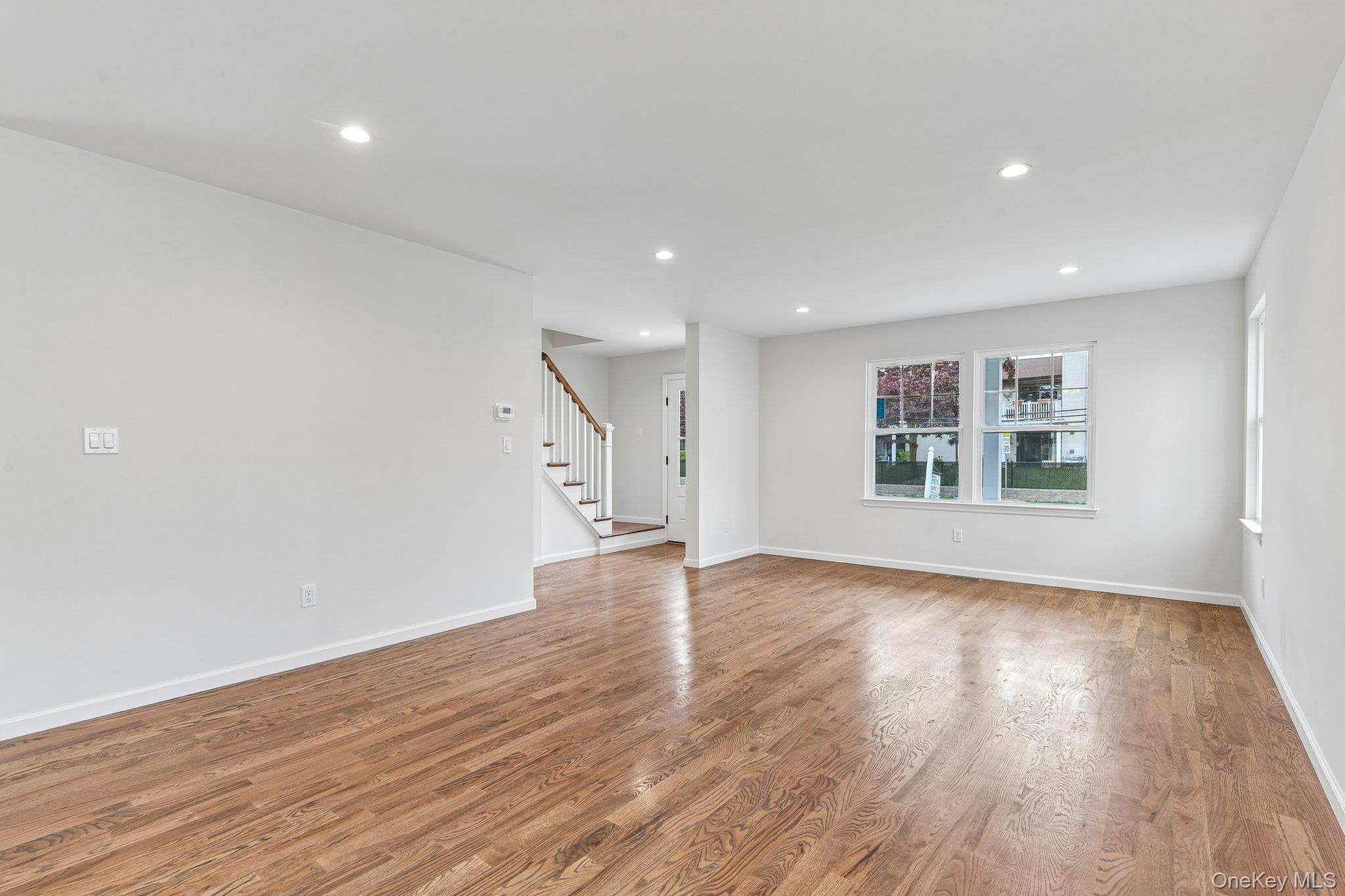 Single Family Scudder Avenue  Suffolk County, NY 11726, MLS-1012878-5