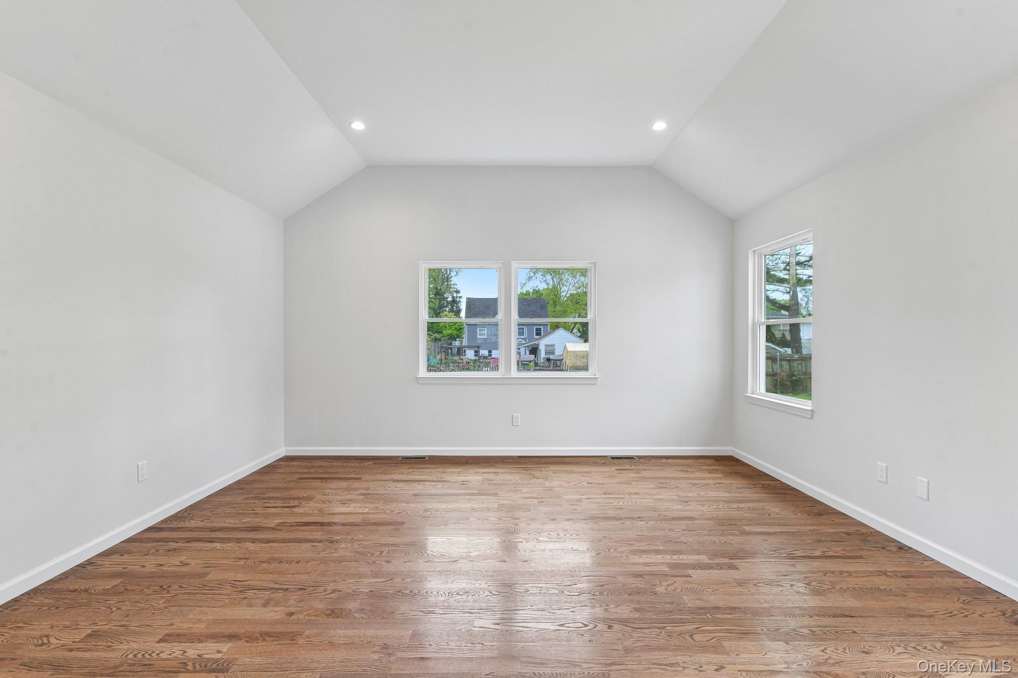 Single Family Scudder Avenue  Suffolk County, NY 11726, MLS-1012878-9