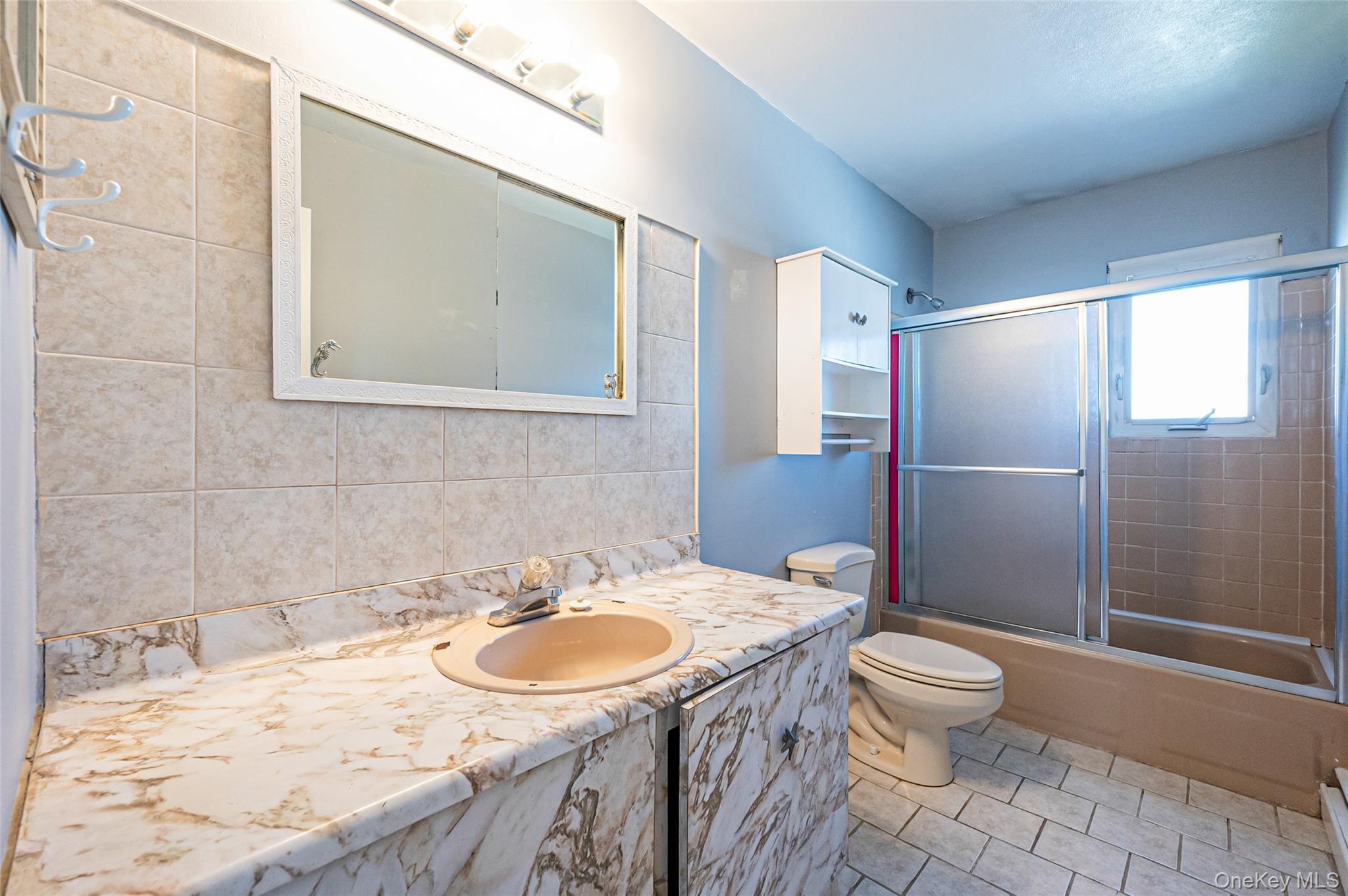 Single Family E Alhambra Avenue Suffolk County, NY 11757, MLS-1012884-11