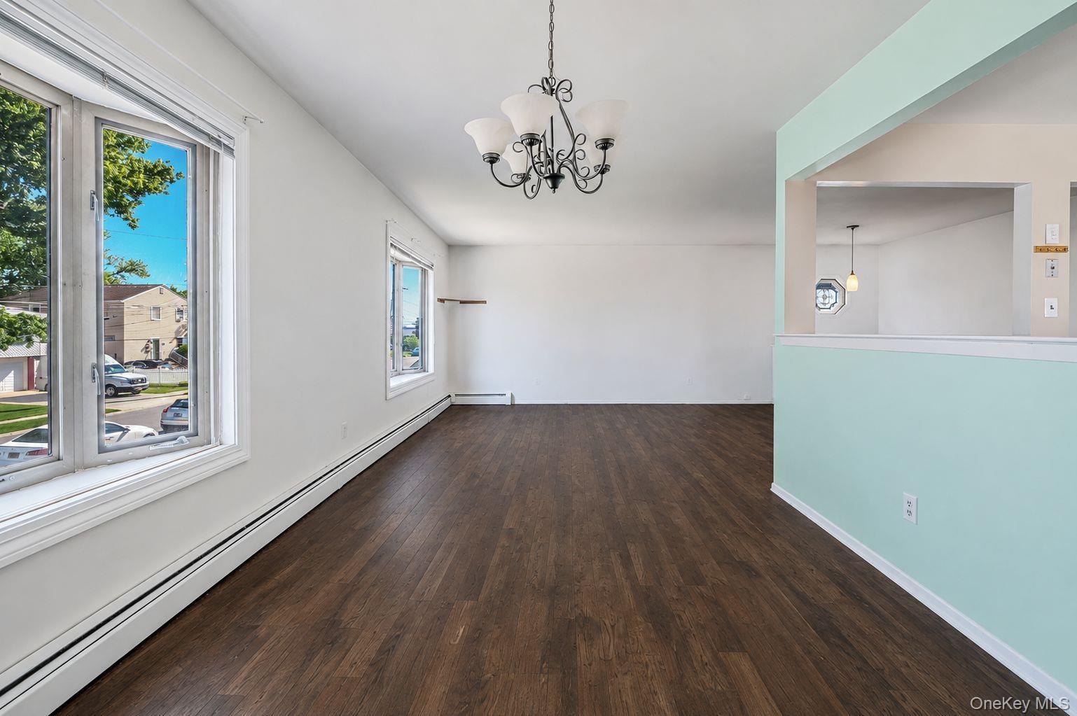 Single Family E Alhambra Avenue Suffolk County, NY 11757, MLS-1012884-5