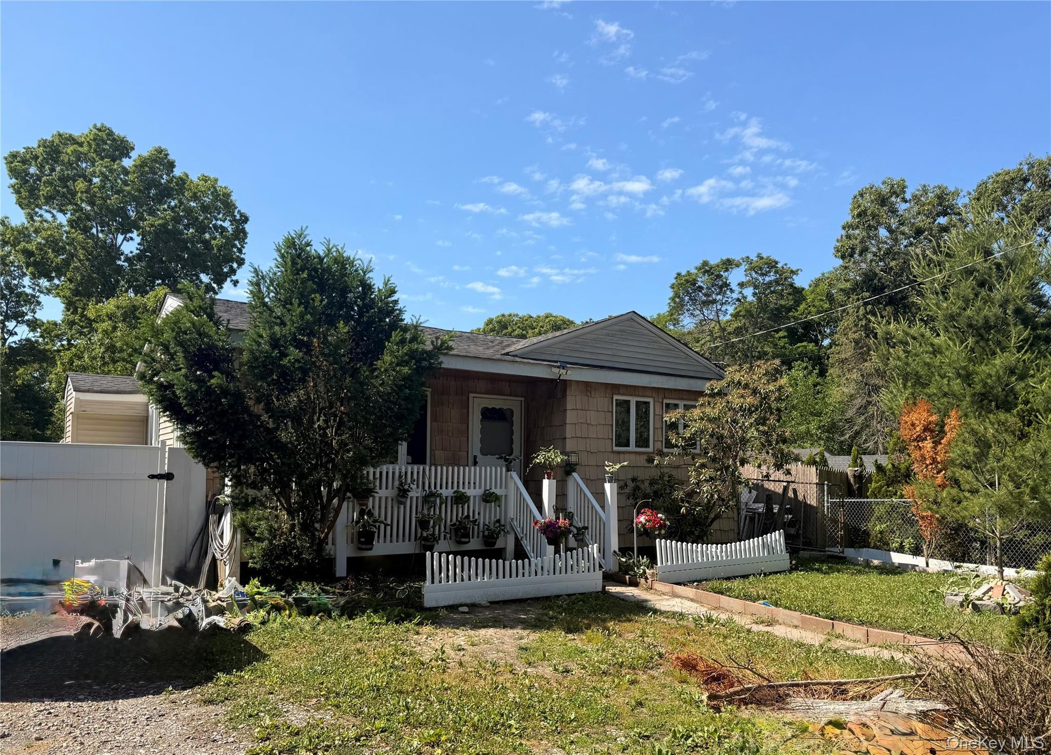 Single Family Beatrice Drive Suffolk County, NY 11967, MLS-1012892-3