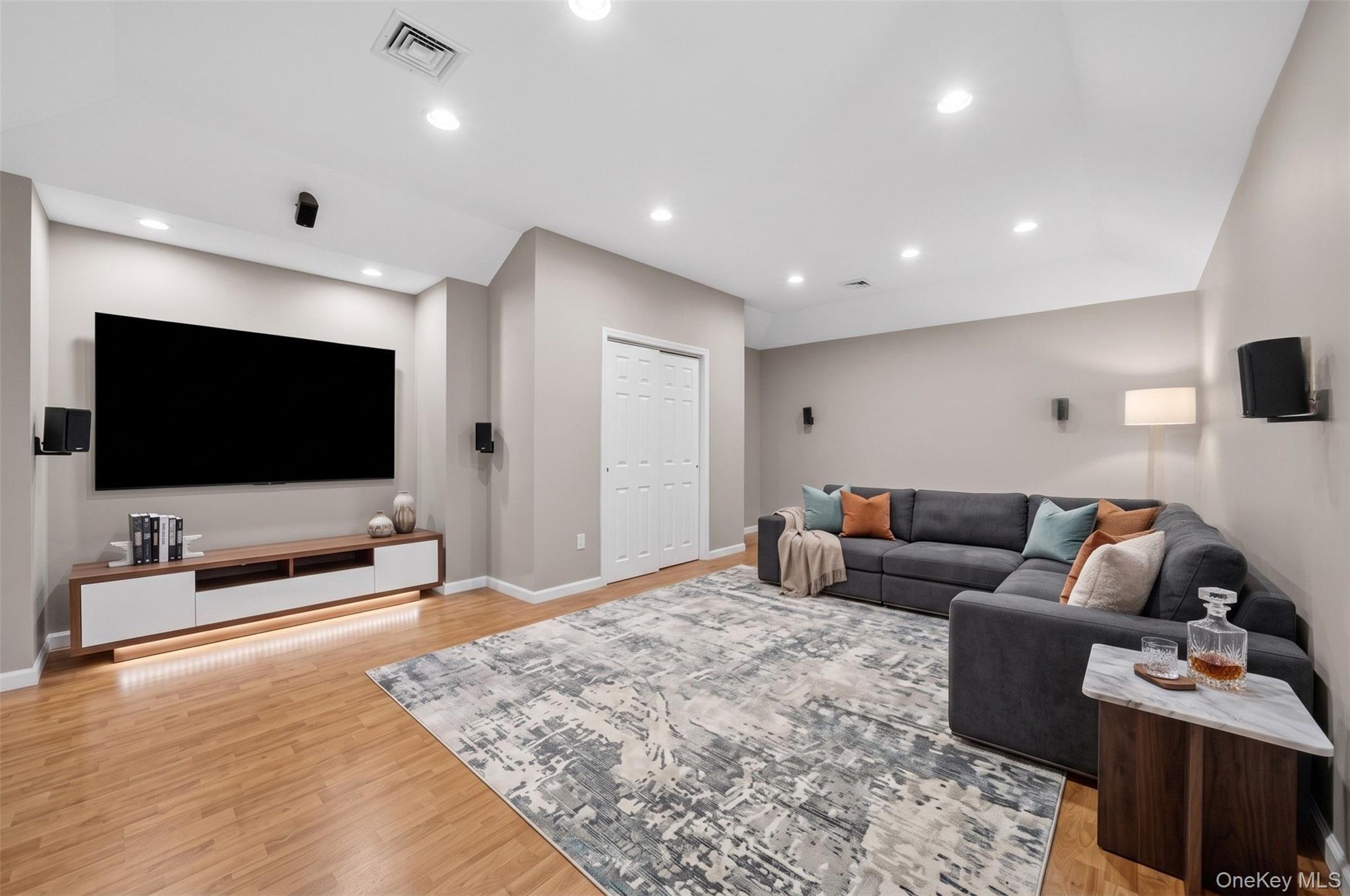 Single Family Grand View Terrace Orange County, NY 10918, MLS-1012919-24