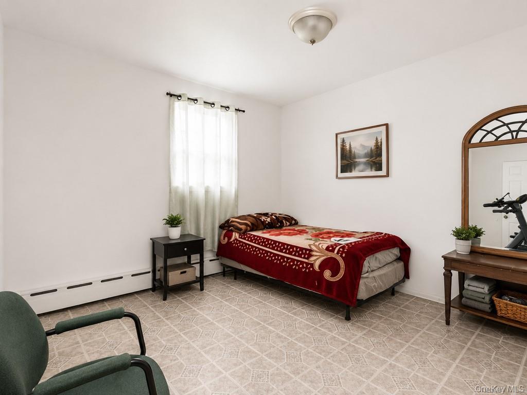 Single Family White Plains Road  Bronx, NY 10470, MLS-1012921-14