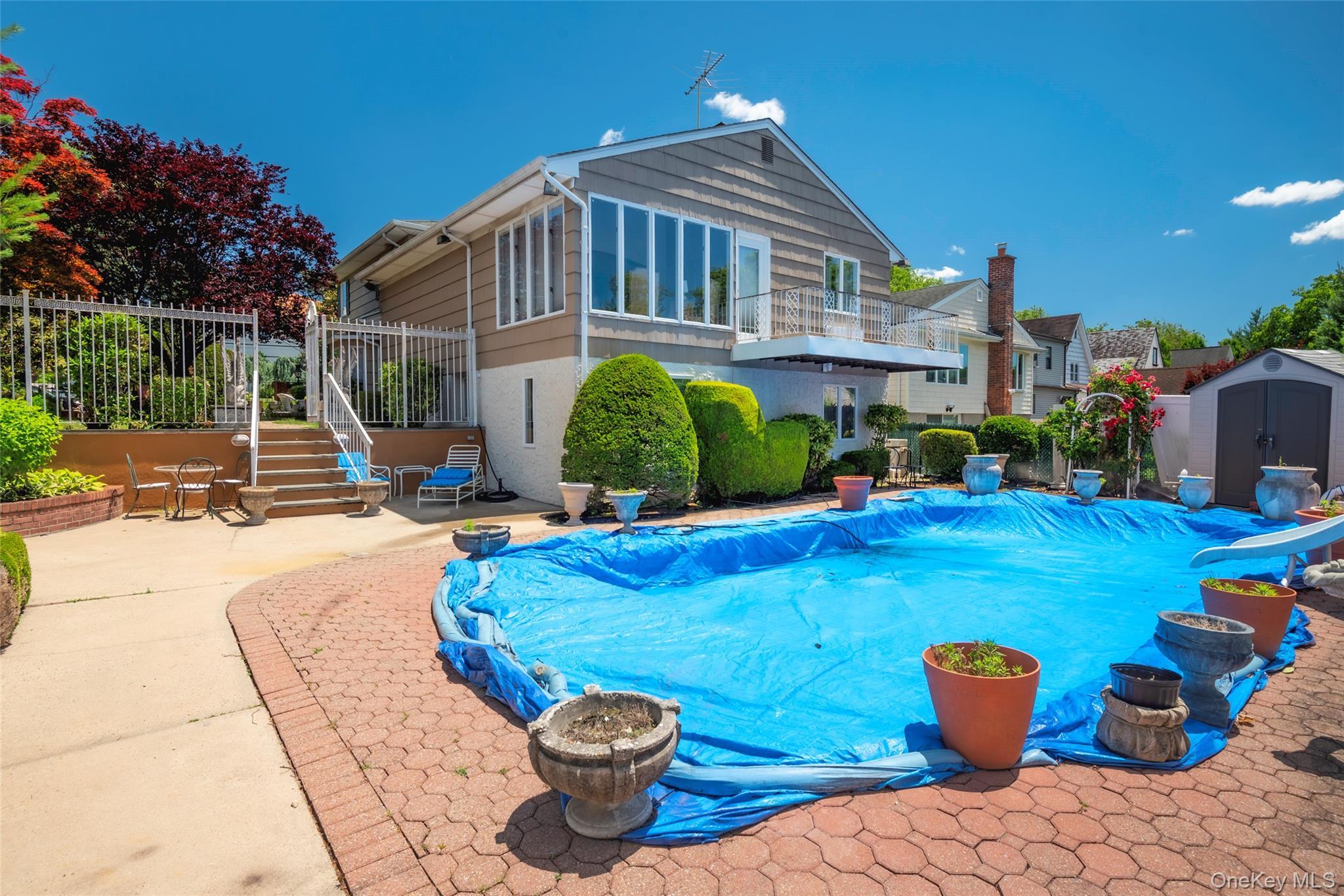 Single Family Redfield Street Queens, NY 11362, MLS-1012928-41