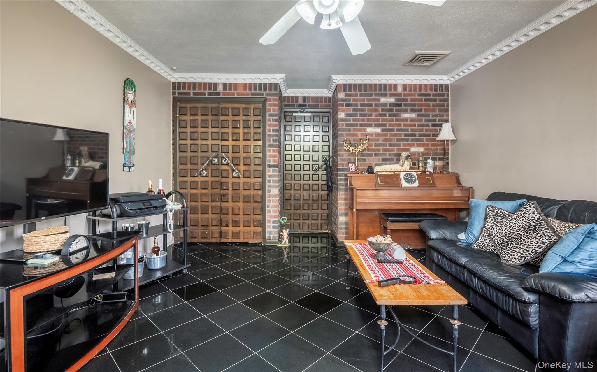 Single Family Redfield Street Queens, NY 11362, MLS-1012928-7