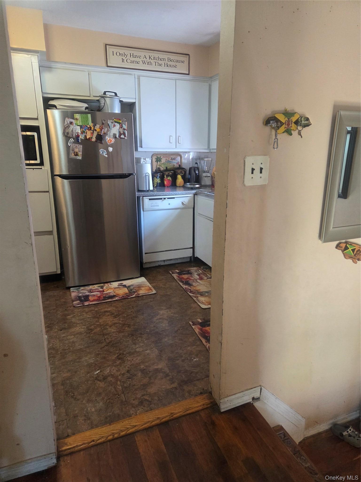 Single Family 223rd Street Queens, NY 11413, MLS-1012939-12