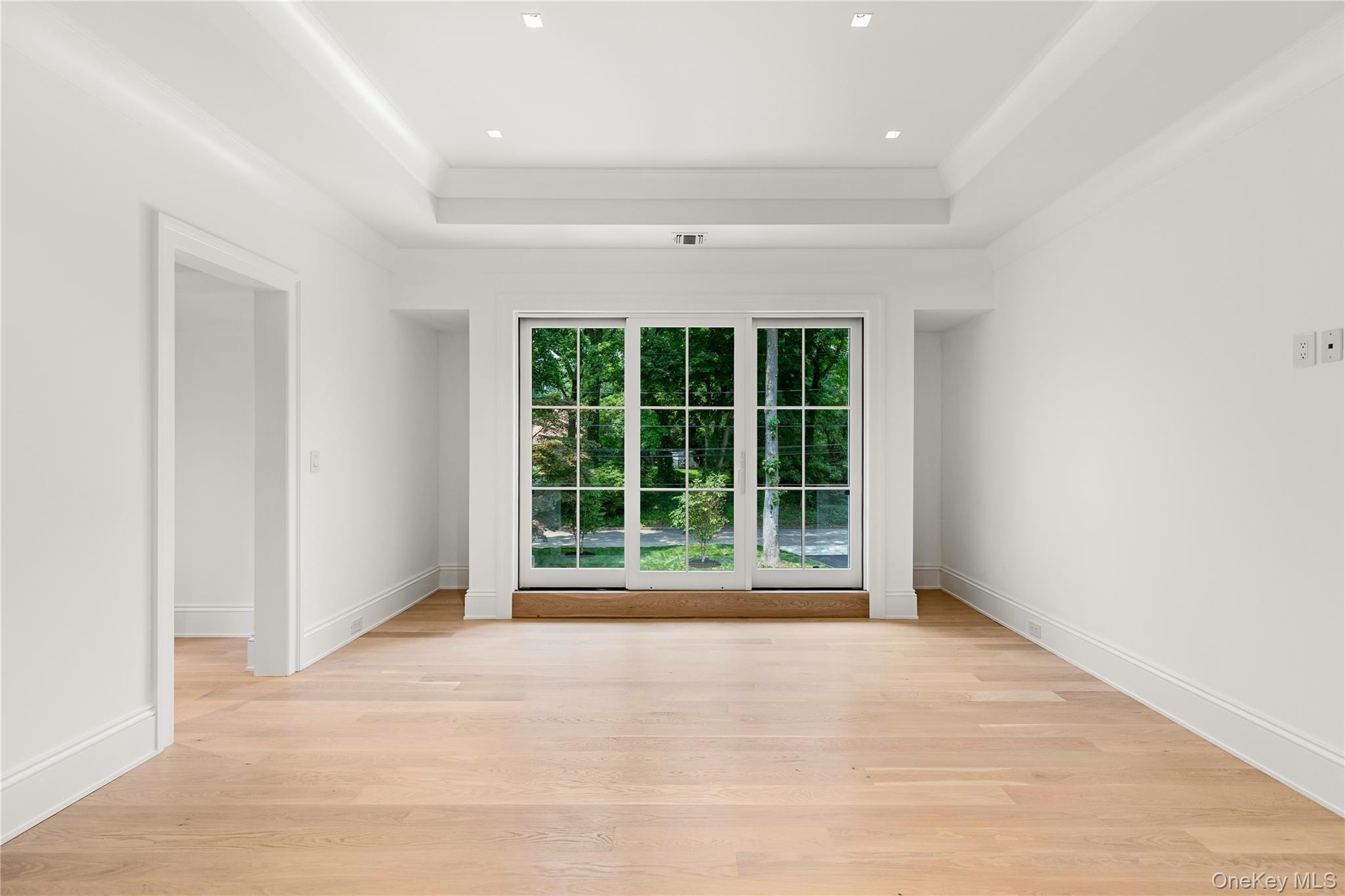 Single Family Dogwood Avenue  Nassau County, NY 11576, MLS-1012961-28