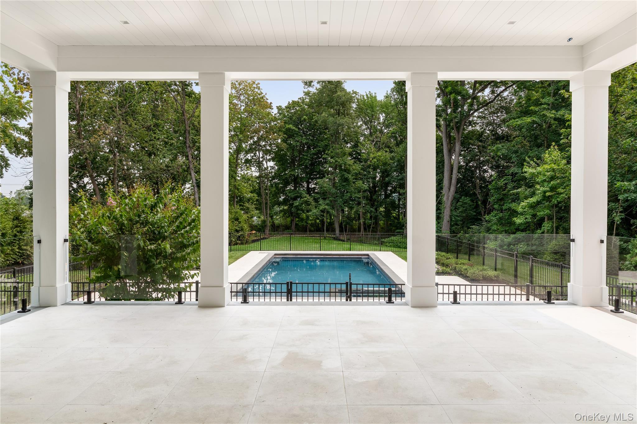 Single Family Dogwood Avenue  Nassau County, NY 11576, MLS-1012961-43