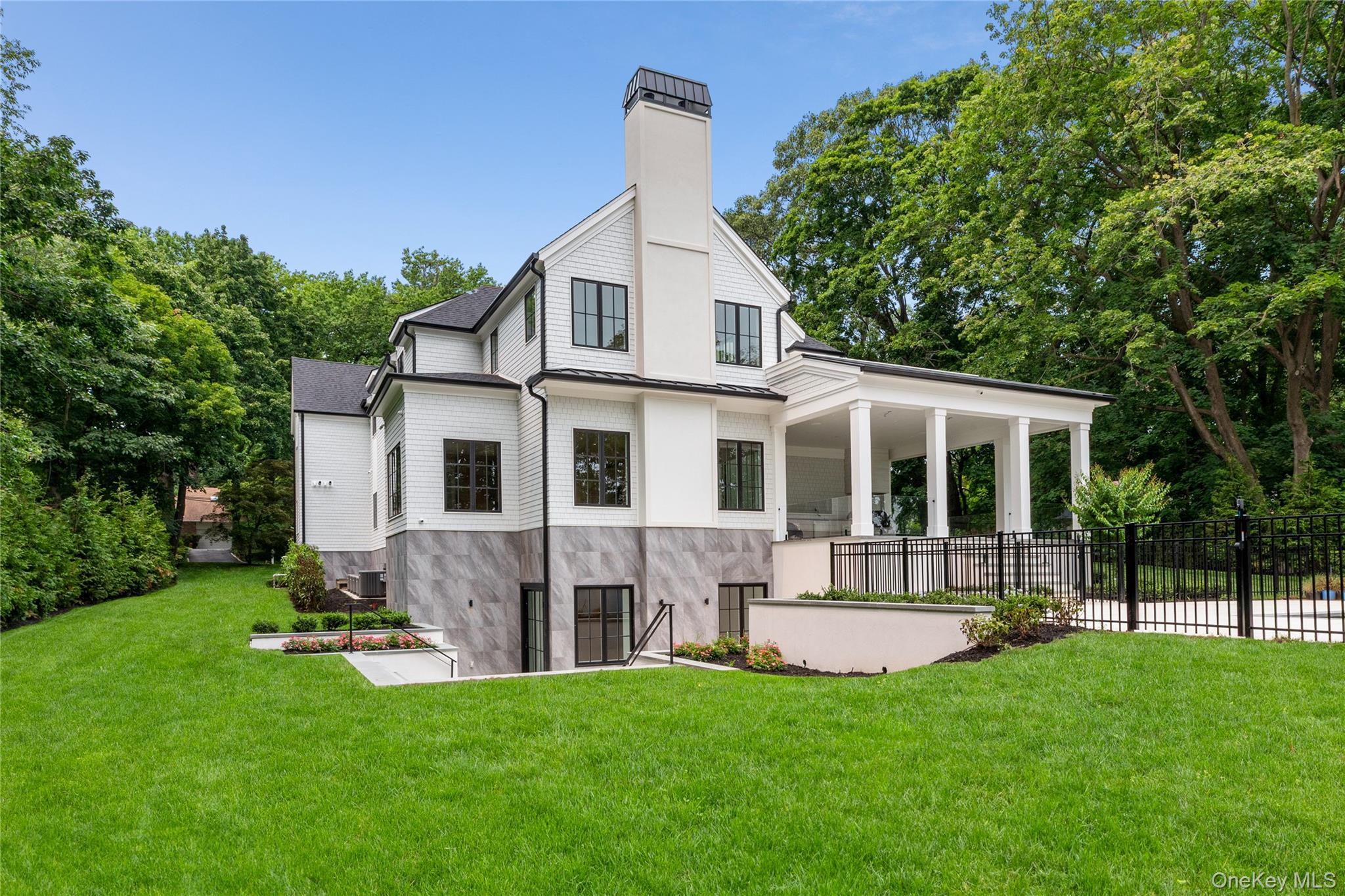 Single Family Dogwood Avenue  Nassau County, NY 11576, MLS-1012961-47