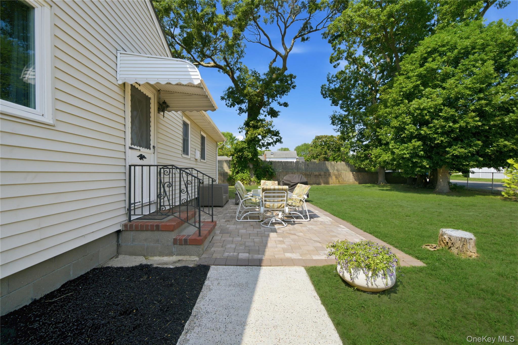 Single Family Highland Avenue Suffolk County, NY 11772, MLS-1012978-27