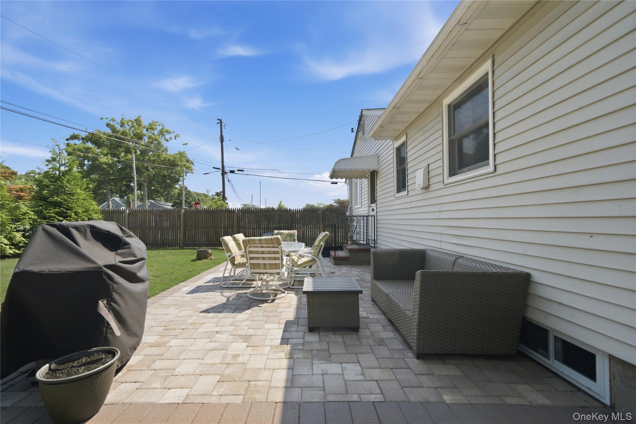 Single Family Highland Avenue Suffolk County, NY 11772, MLS-1012978-30
