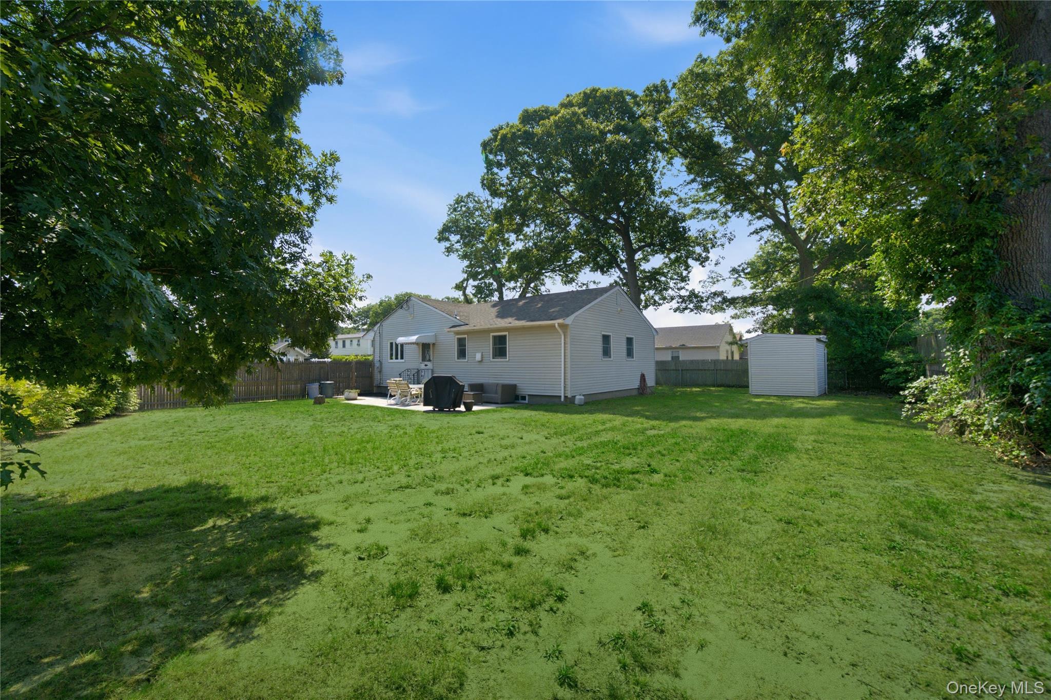 Single Family Highland Avenue Suffolk County, NY 11772, MLS-1012978-33