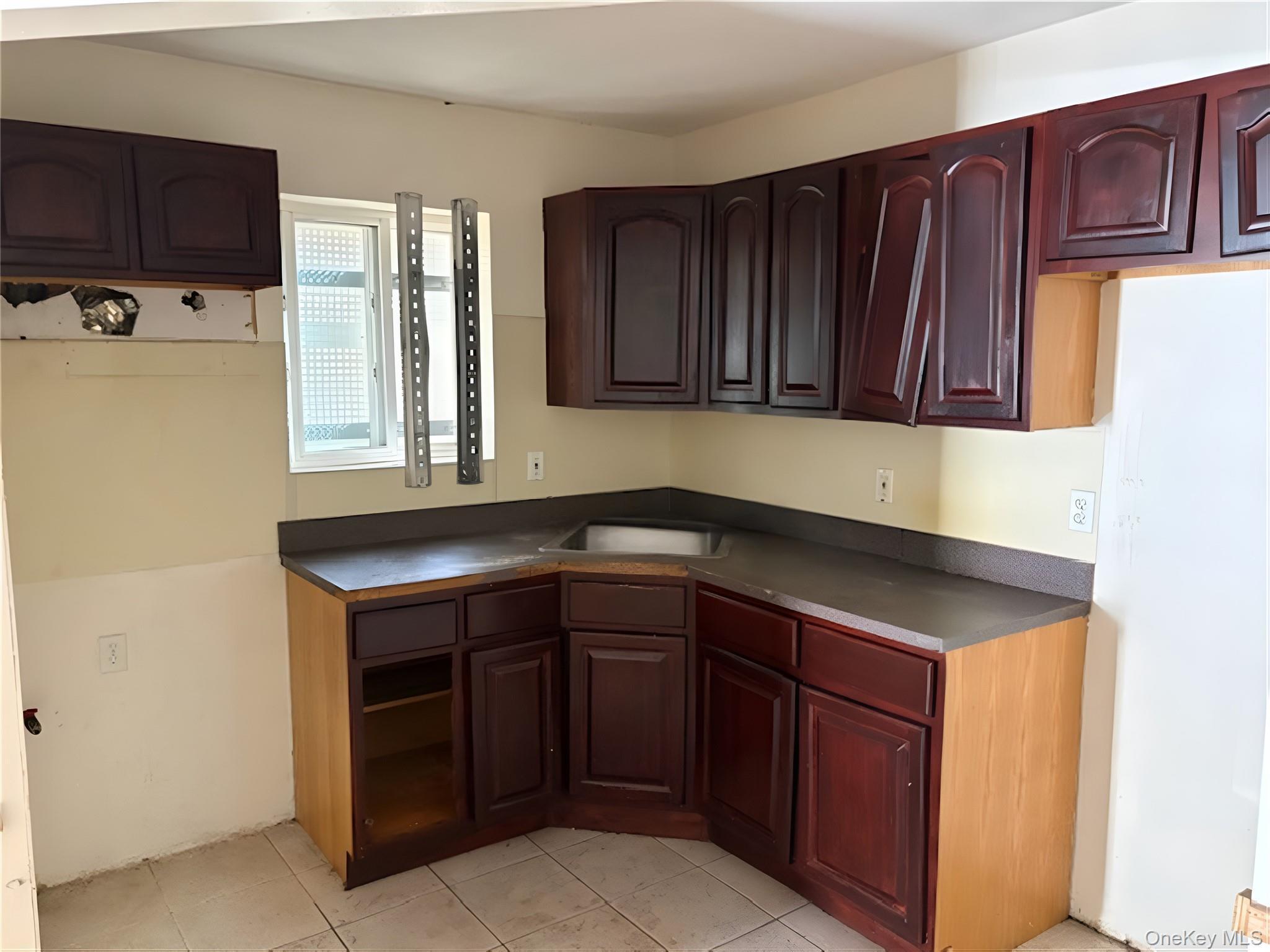 Single Family 220th Street Queens, NY 11413, MLS-1012985-2