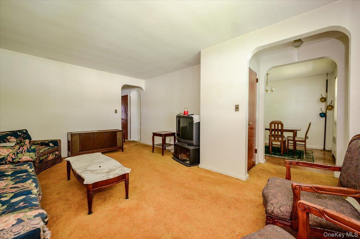 Single Family Lafayette Bronx, NY 10465, MLS-1012986-3