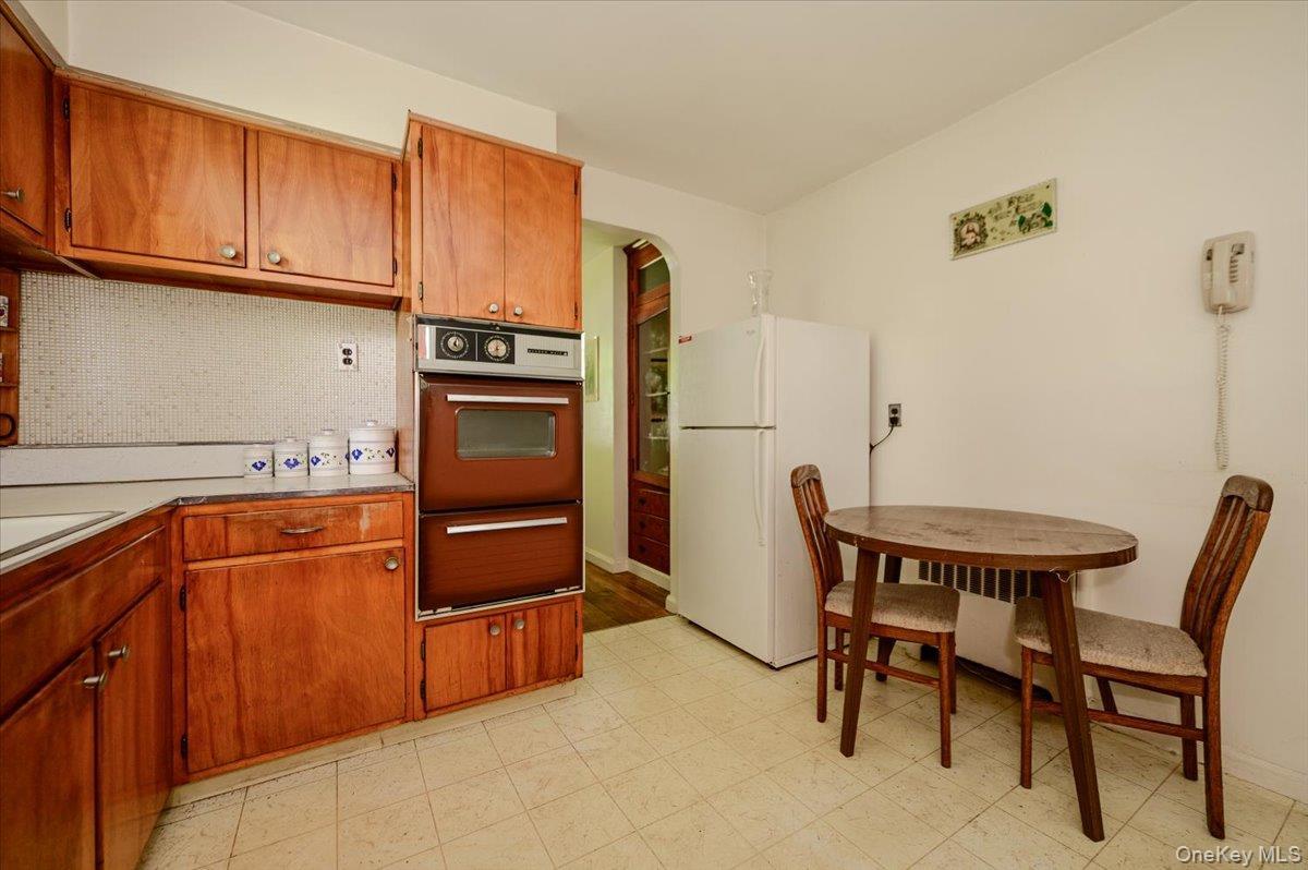 Single Family Lafayette Bronx, NY 10465, MLS-1012986-7