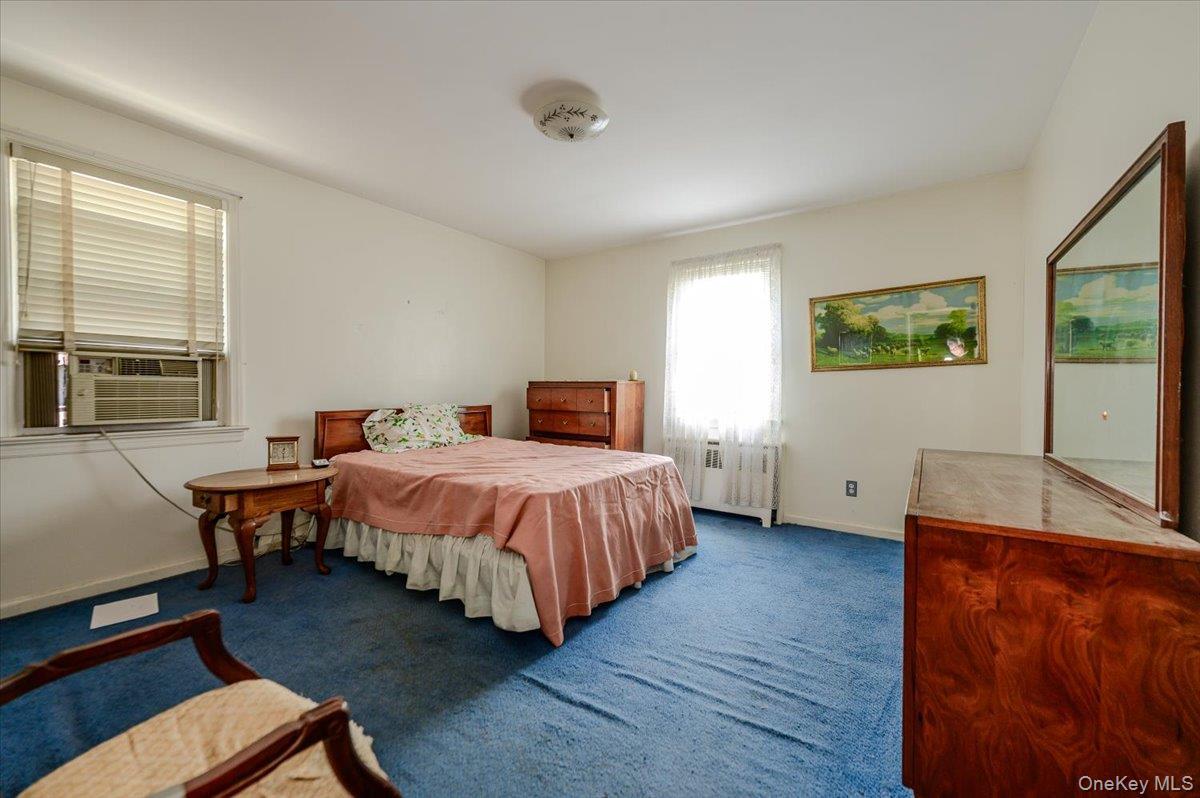 Single Family Lafayette Bronx, NY 10465, MLS-1012986-8