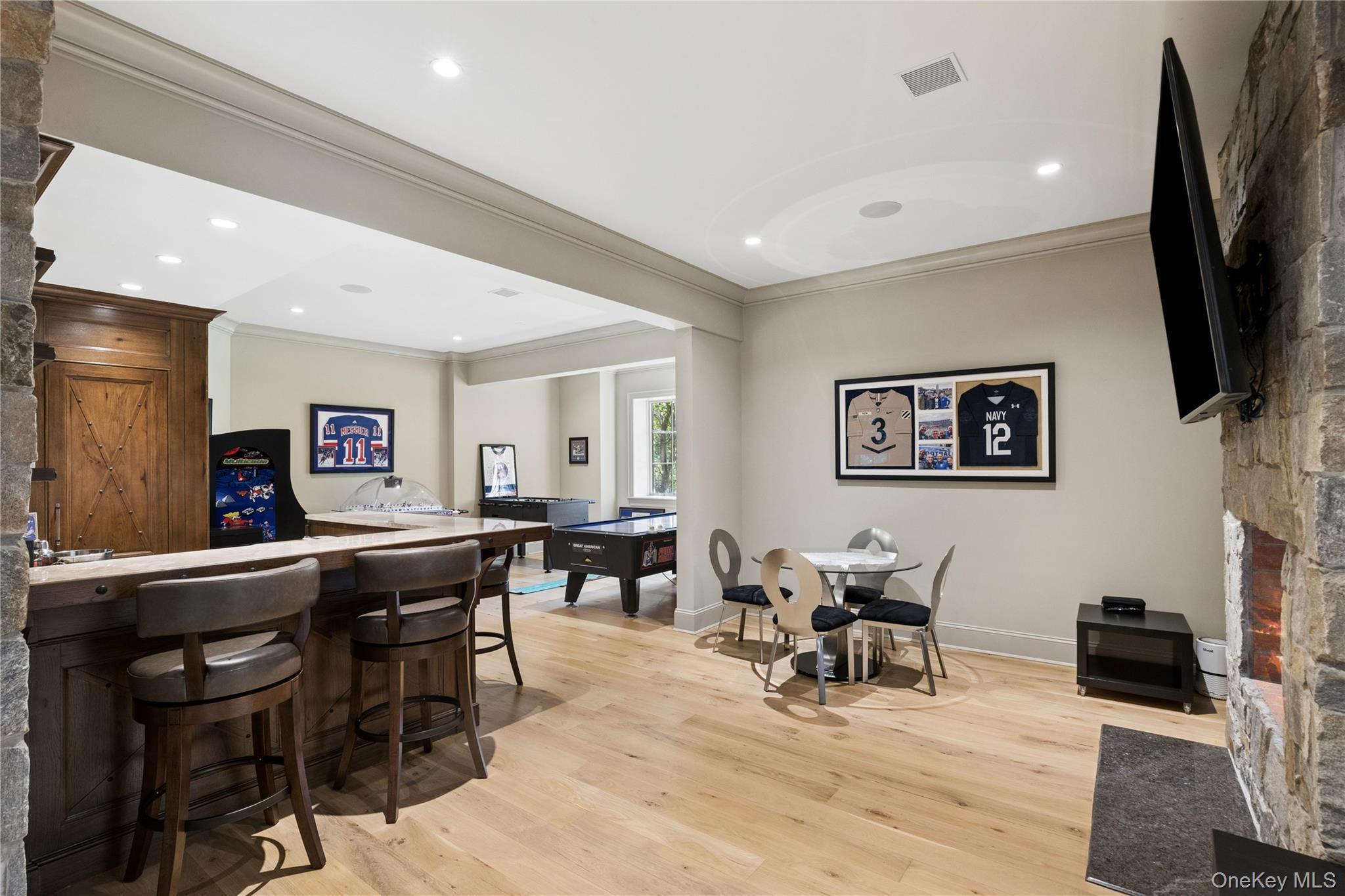 Single Family Cedar Swamp Road Nassau County, NY 11753, MLS-1013010-39