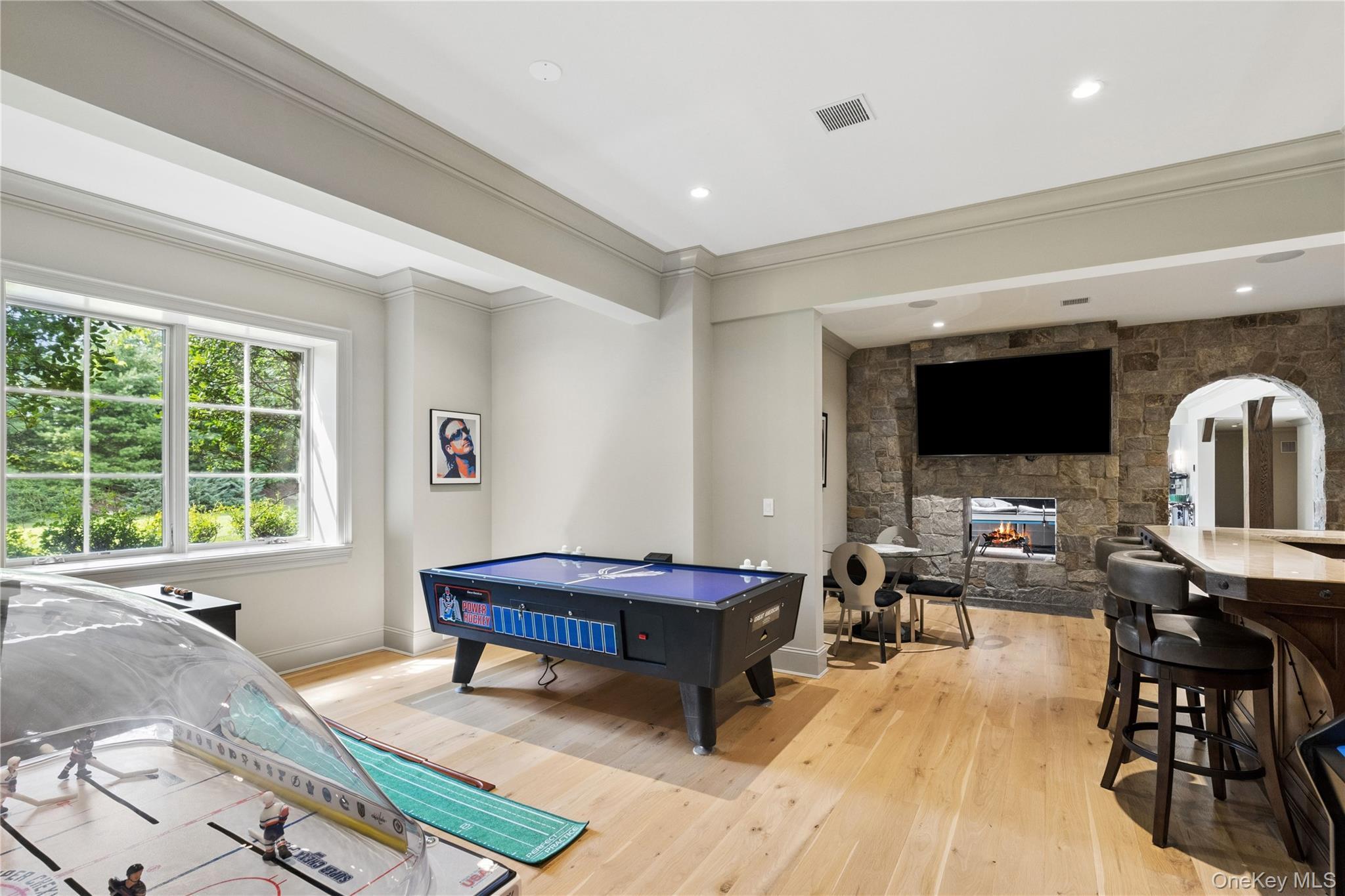 Single Family Cedar Swamp Road Nassau County, NY 11753, MLS-1013010-41