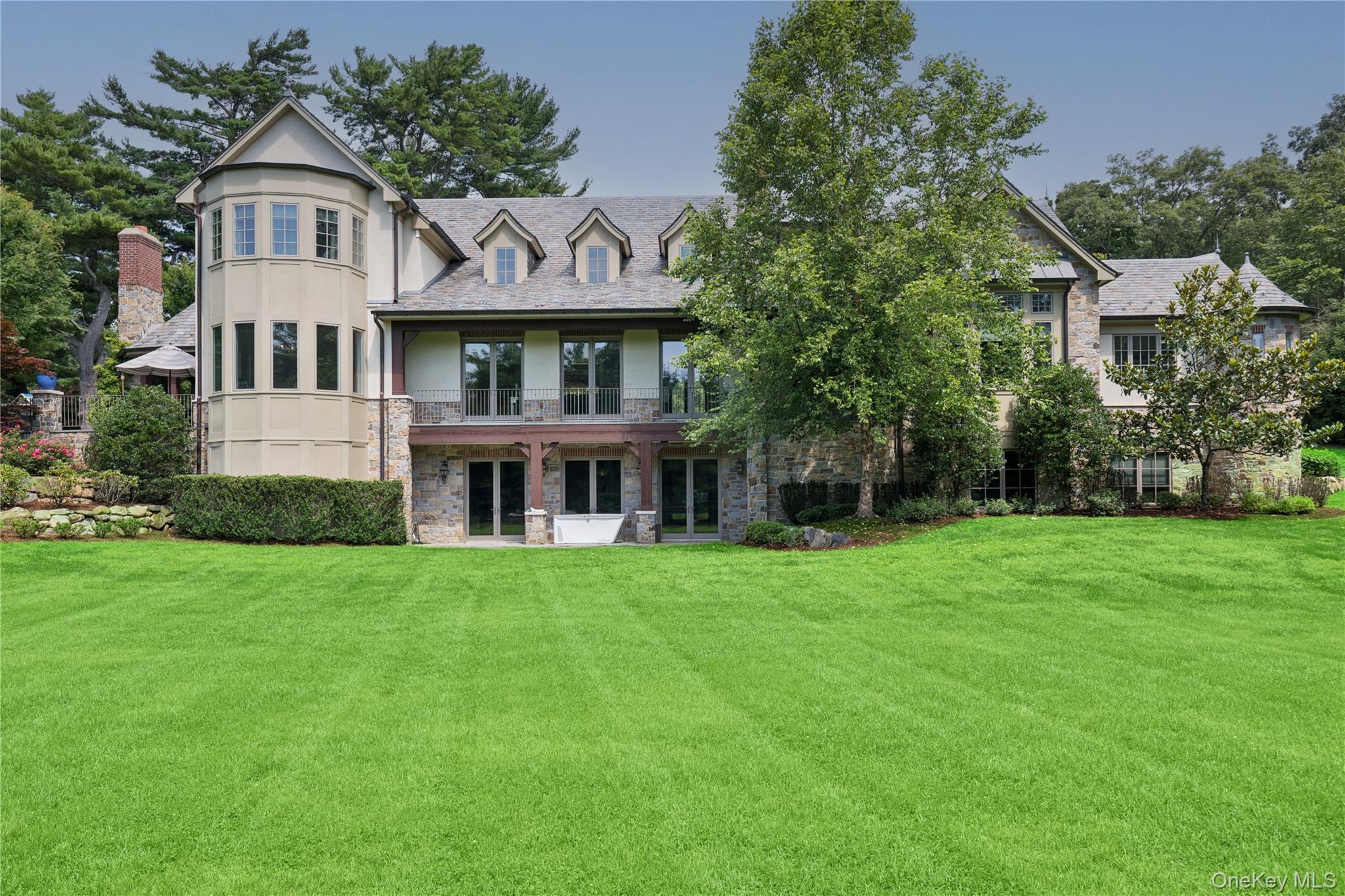 Single Family Cedar Swamp Road Nassau County, NY 11753, MLS-1013010-45