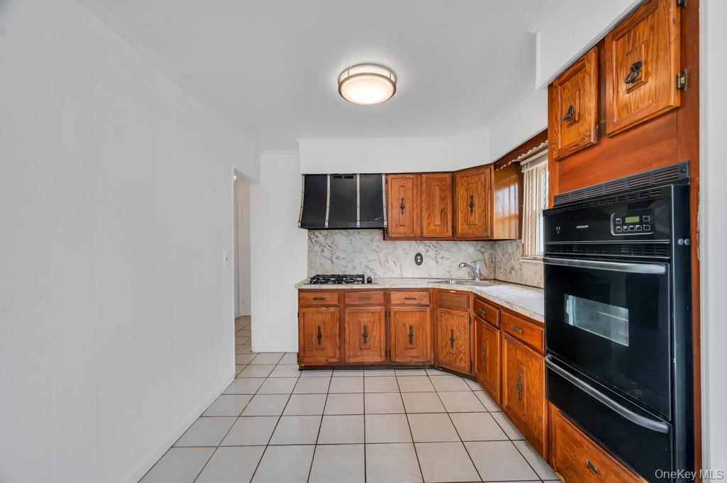 Single Family 169th Street Queens, NY 11434, MLS-1013059-13