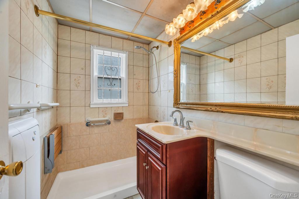 Single Family 169th Street Queens, NY 11434, MLS-1013059-19