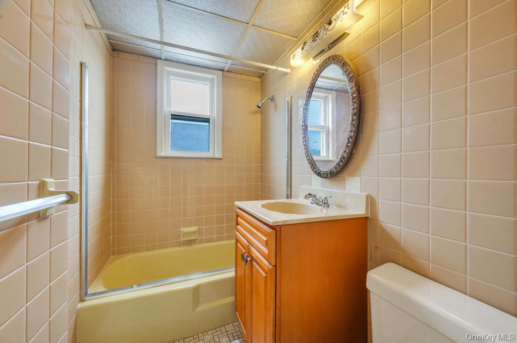 Single Family 169th Street Queens, NY 11434, MLS-1013059-23