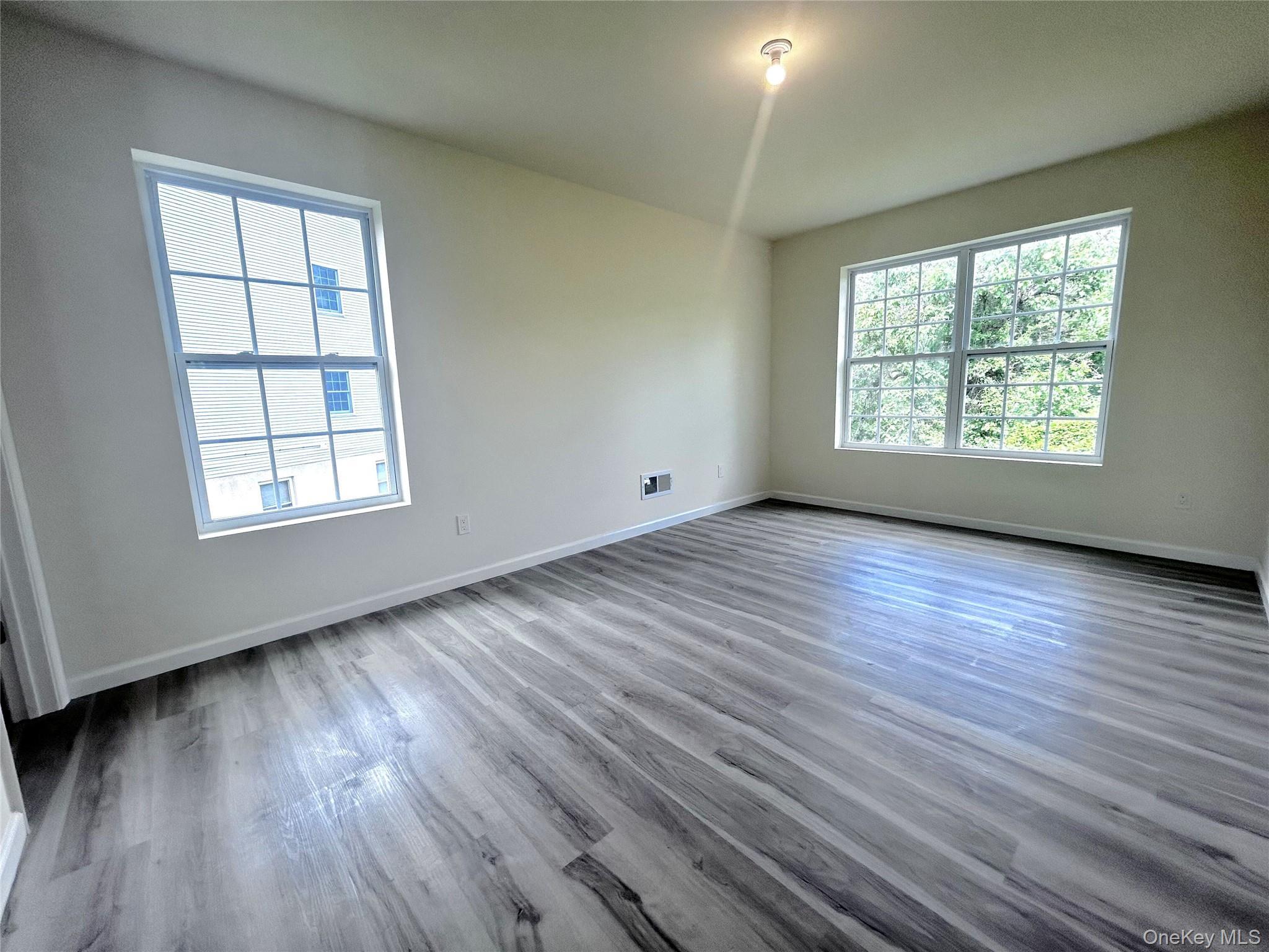 Single Family Joseph Street Rockland County, NY 10993, MLS-1013065-16