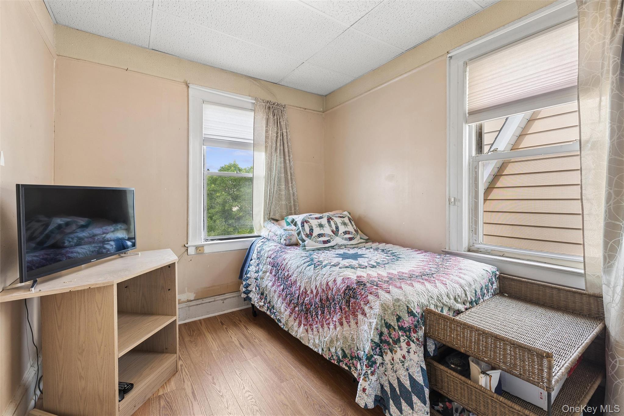 Single Family 201st Street  Queens, NY 11412, MLS-1013084-10