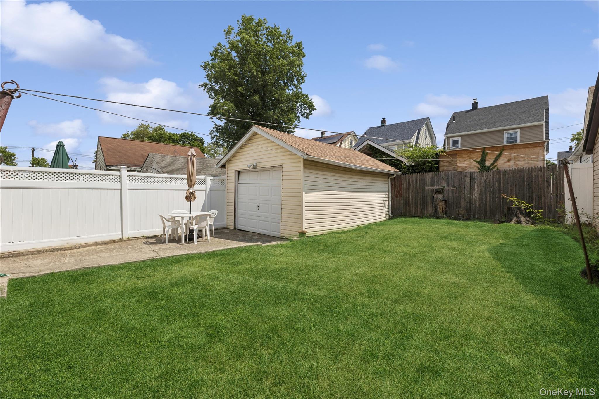Single Family 201st Street  Queens, NY 11412, MLS-1013084-15