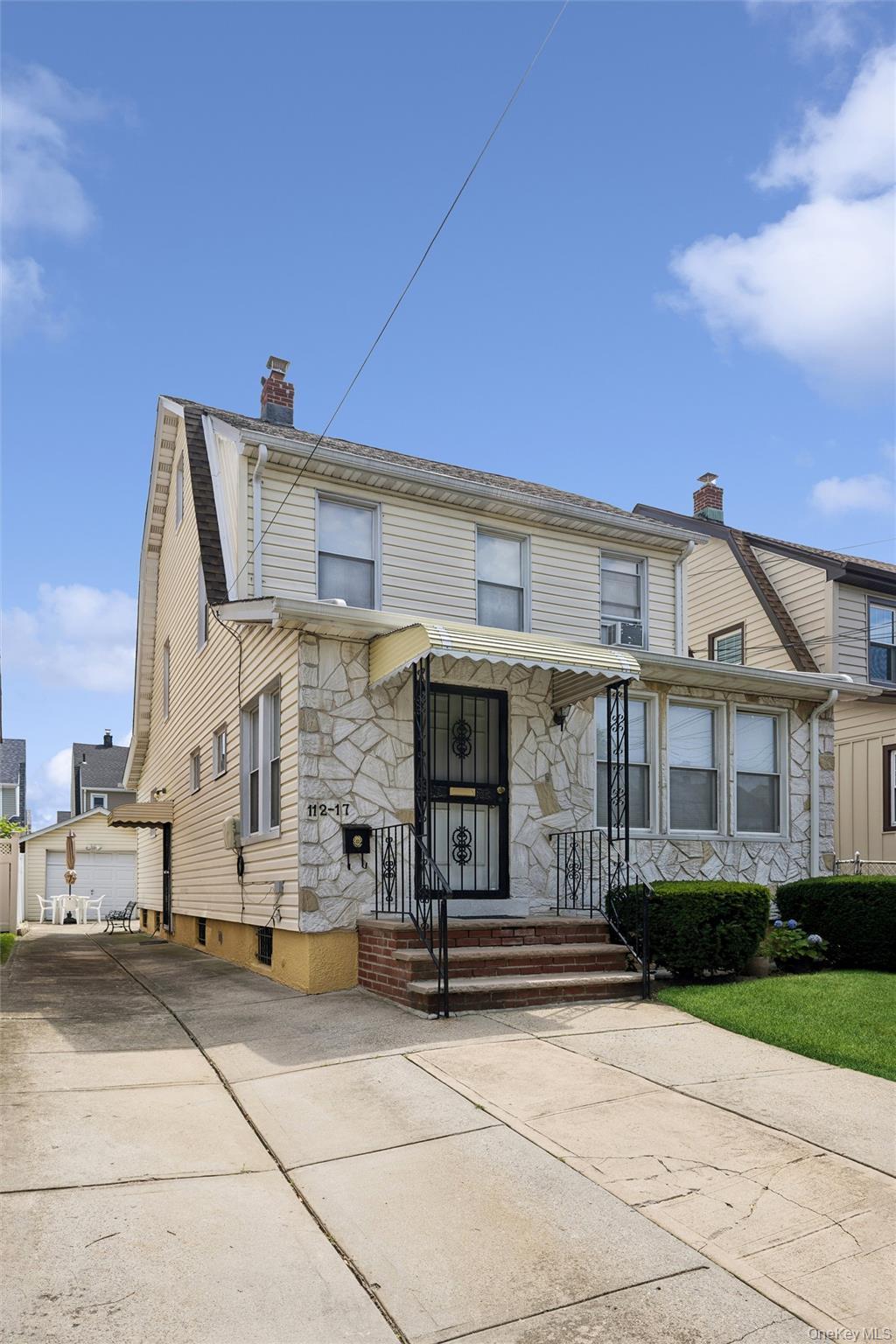 Single Family 201st Street  Queens, NY 11412, MLS-1013084-19