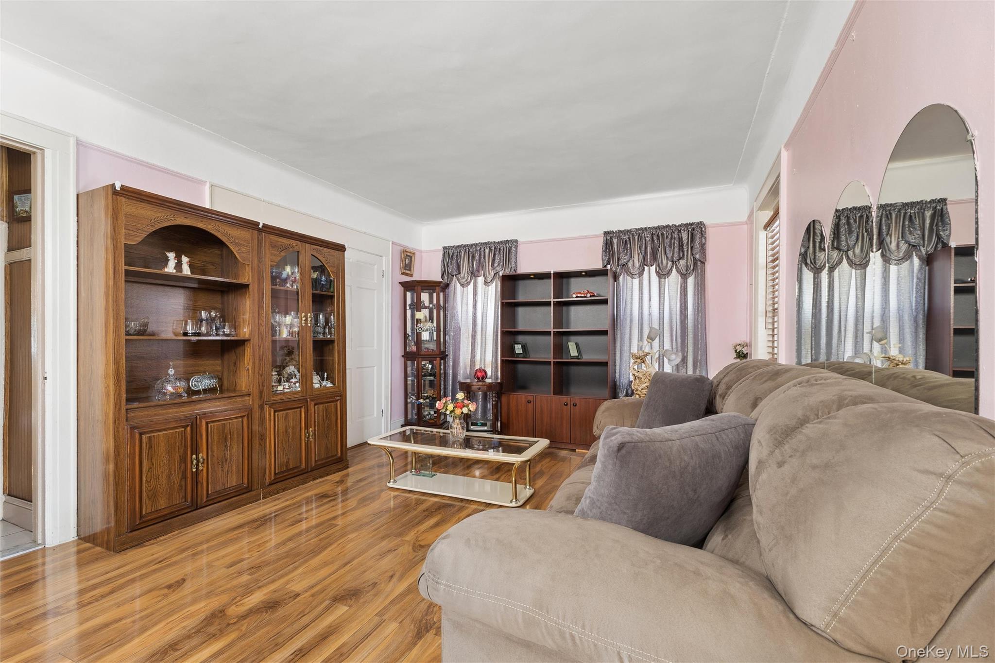 Single Family 201st Street  Queens, NY 11412, MLS-1013084-3