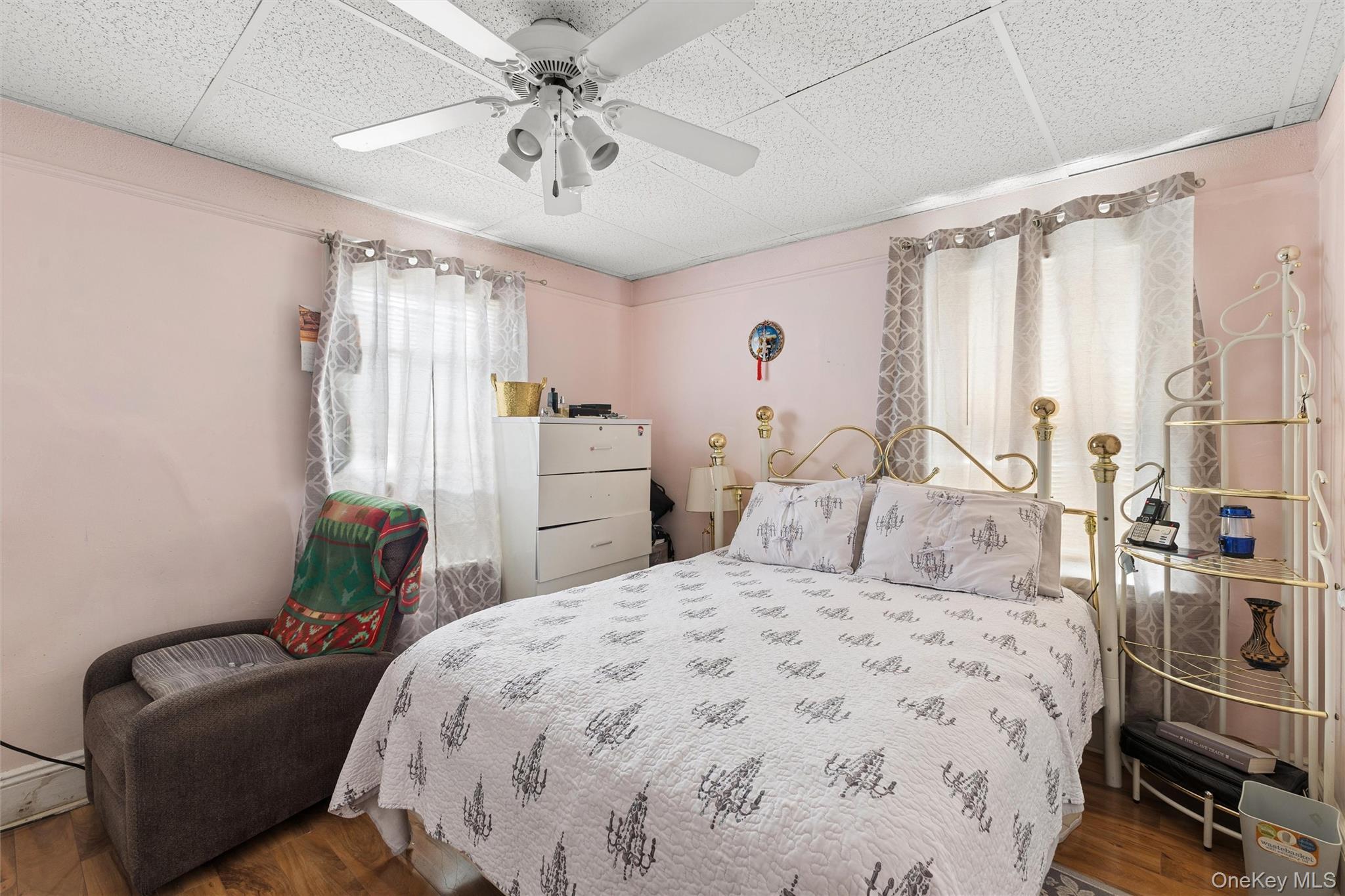 Single Family 201st Street  Queens, NY 11412, MLS-1013084-9
