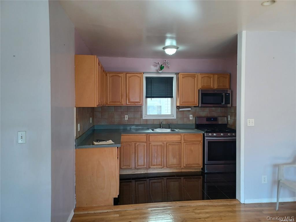 Single Family 209th  Queens, NY 11429, MLS-1013095-3