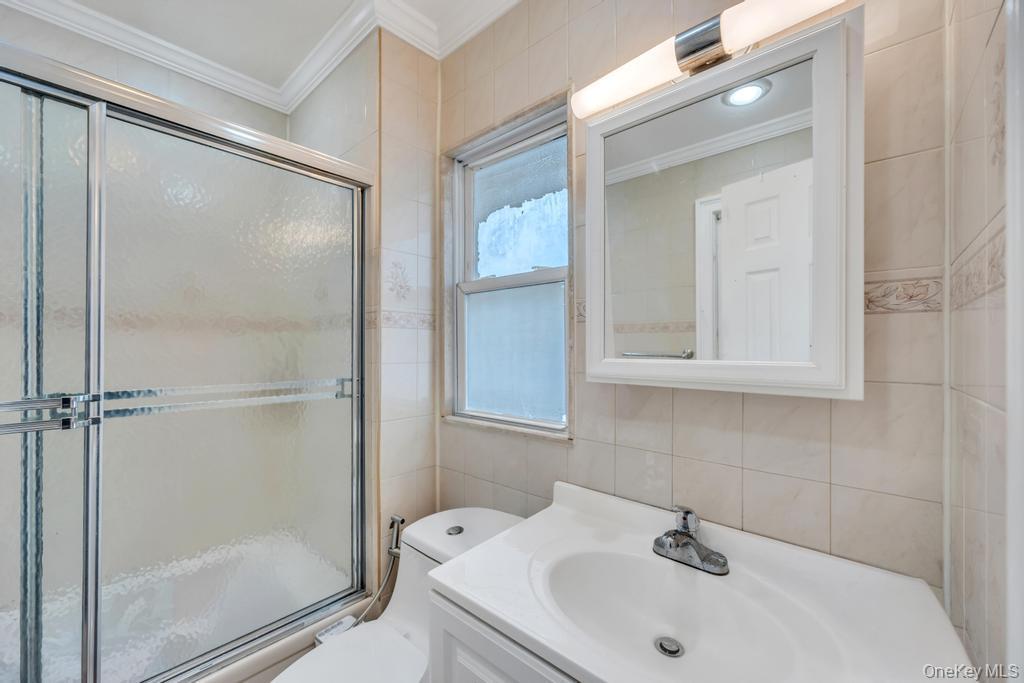 Single Family 232nd Queens, NY 11427, MLS-1013127-22