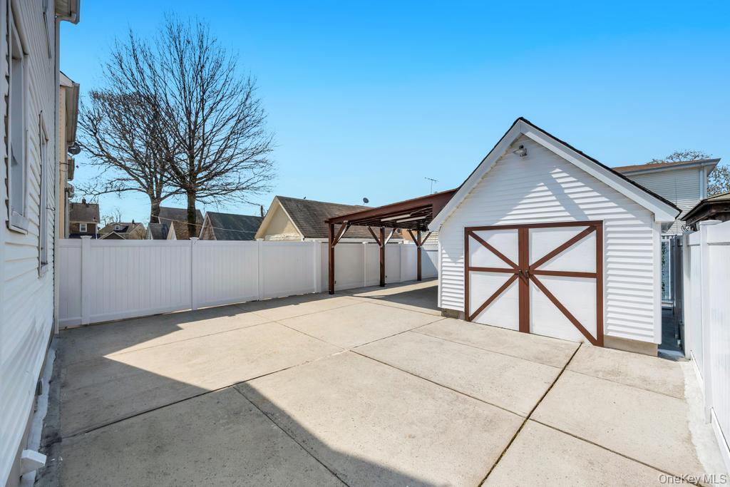 Single Family 232nd Queens, NY 11427, MLS-1013127-4