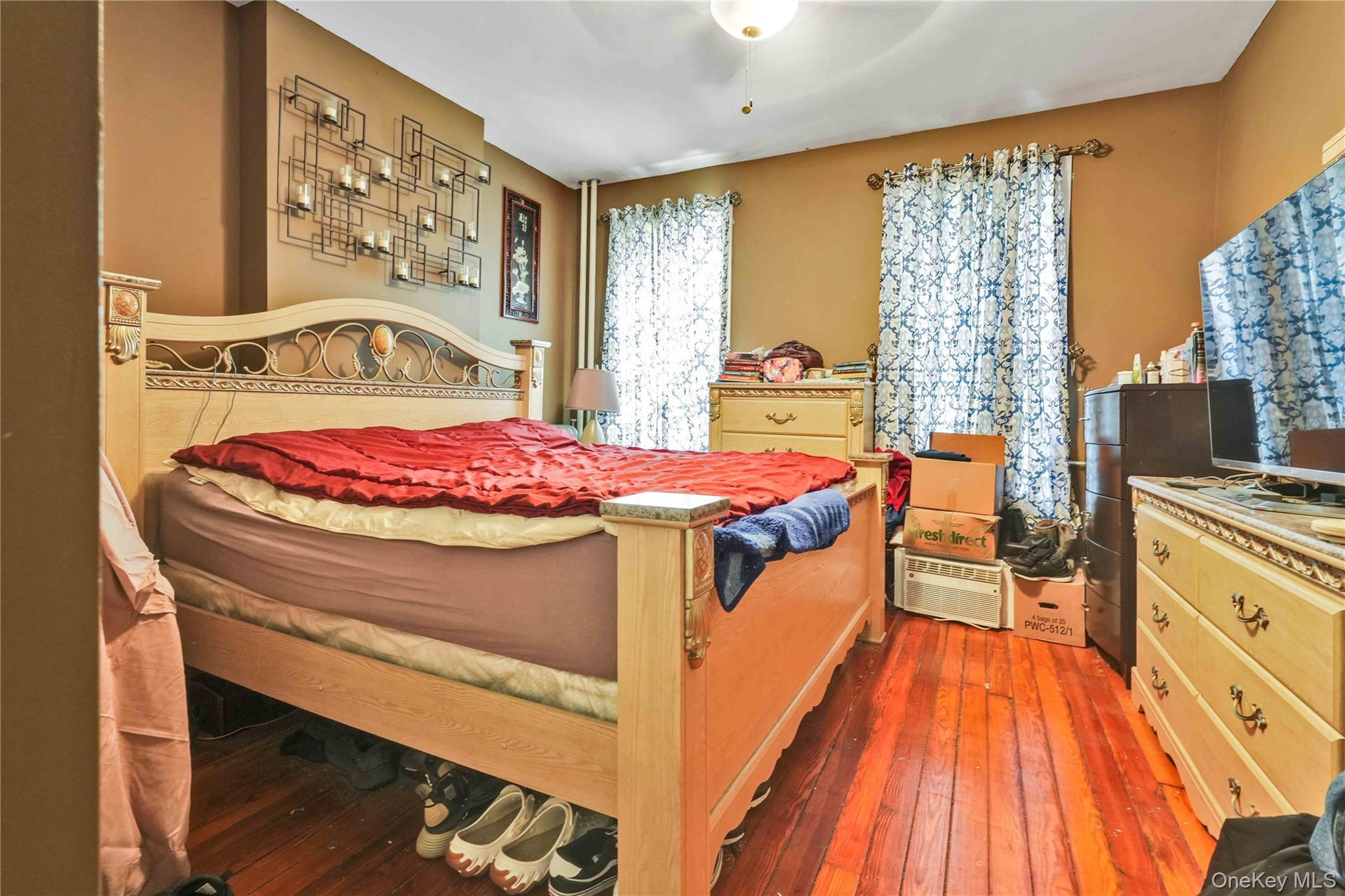 Single Family Hale Brooklyn, NY 11208, MLS-1013148-14