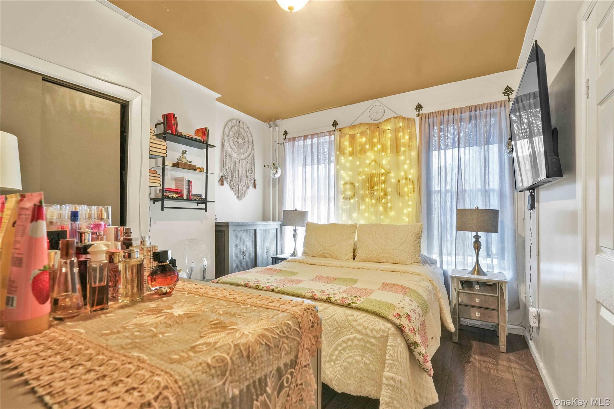 Single Family Hale Brooklyn, NY 11208, MLS-1013148-44