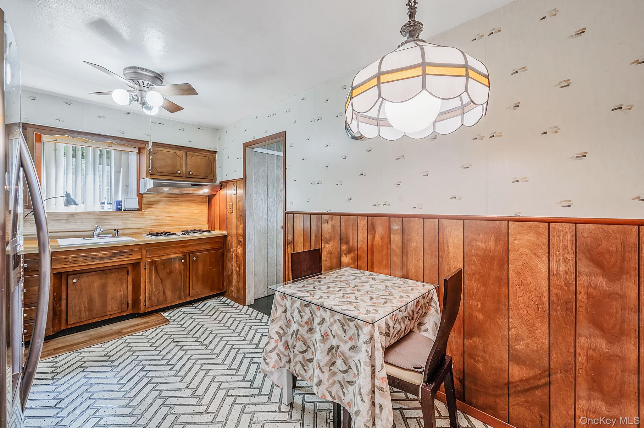 Single Family 27th Avenue  Queens, NY 11354, MLS-1013162-11